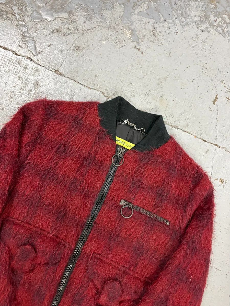Versace 2010s Versace Red & Black Squared Plushed Bomber Jacket Size S / US 4 / IT 40 - 6 Thumbnail