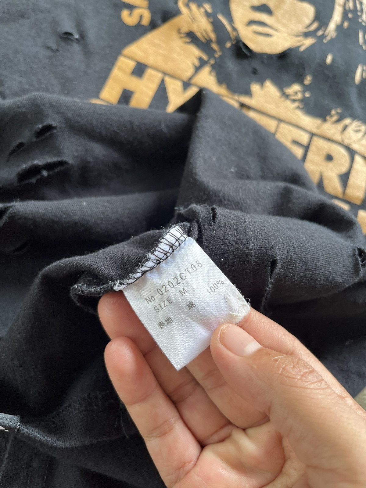 Hysteric Glamour × Japanese Brand RARE Hysteric Glamour Raglan Big Logo Distressed Tee Size US M / EU 48-50 / 2 - 10 Thumbnail