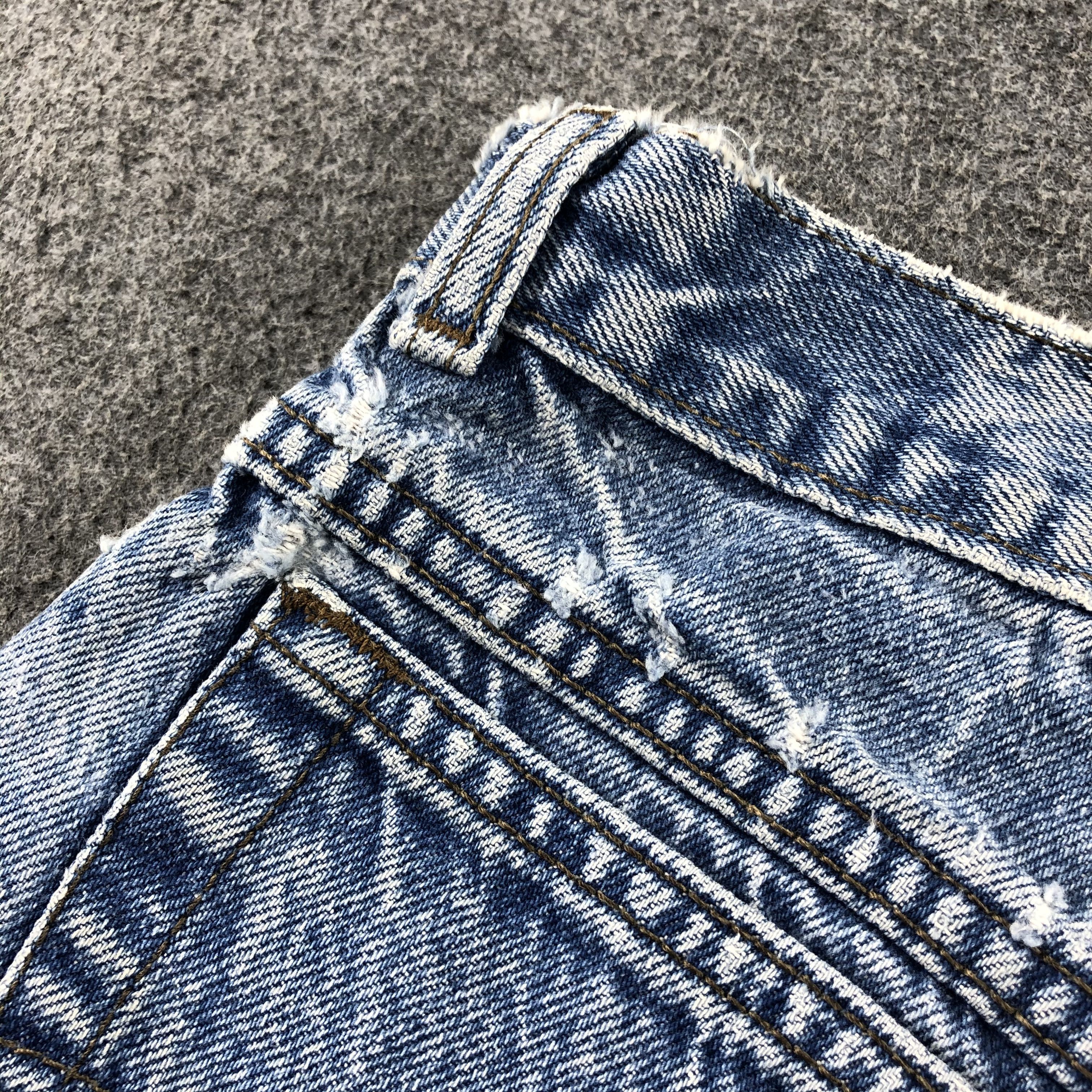 Levi's 90s Vintage Blue Wash Levis Jeans-J2528 Size US 28 / EU 44 - 9 Thumbnail