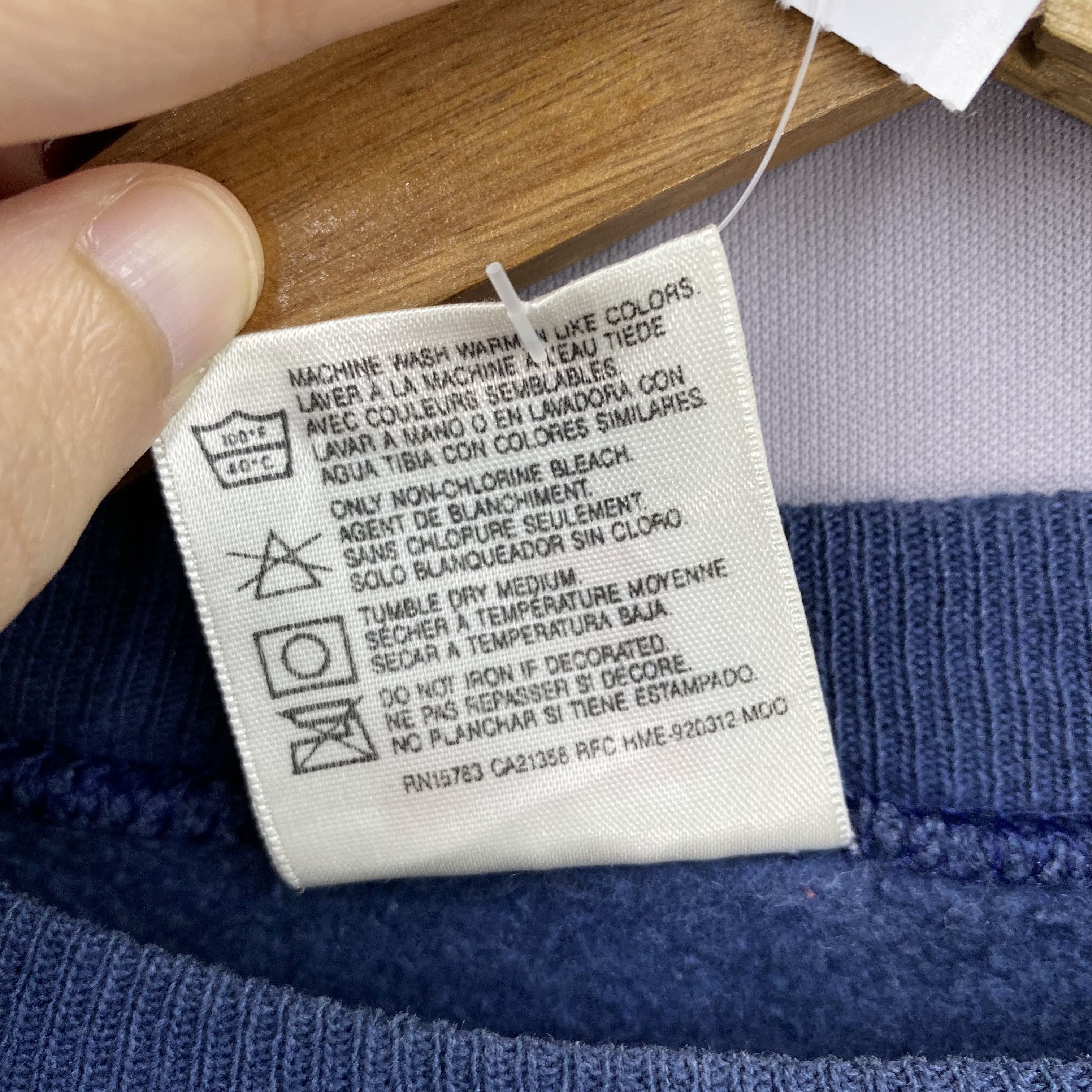 Vintage Vintage 90s Hanes Pullover Sweater Crewneck Raglan Jumper Size US M / EU 48-50 / 2 - 8 Thumbnail