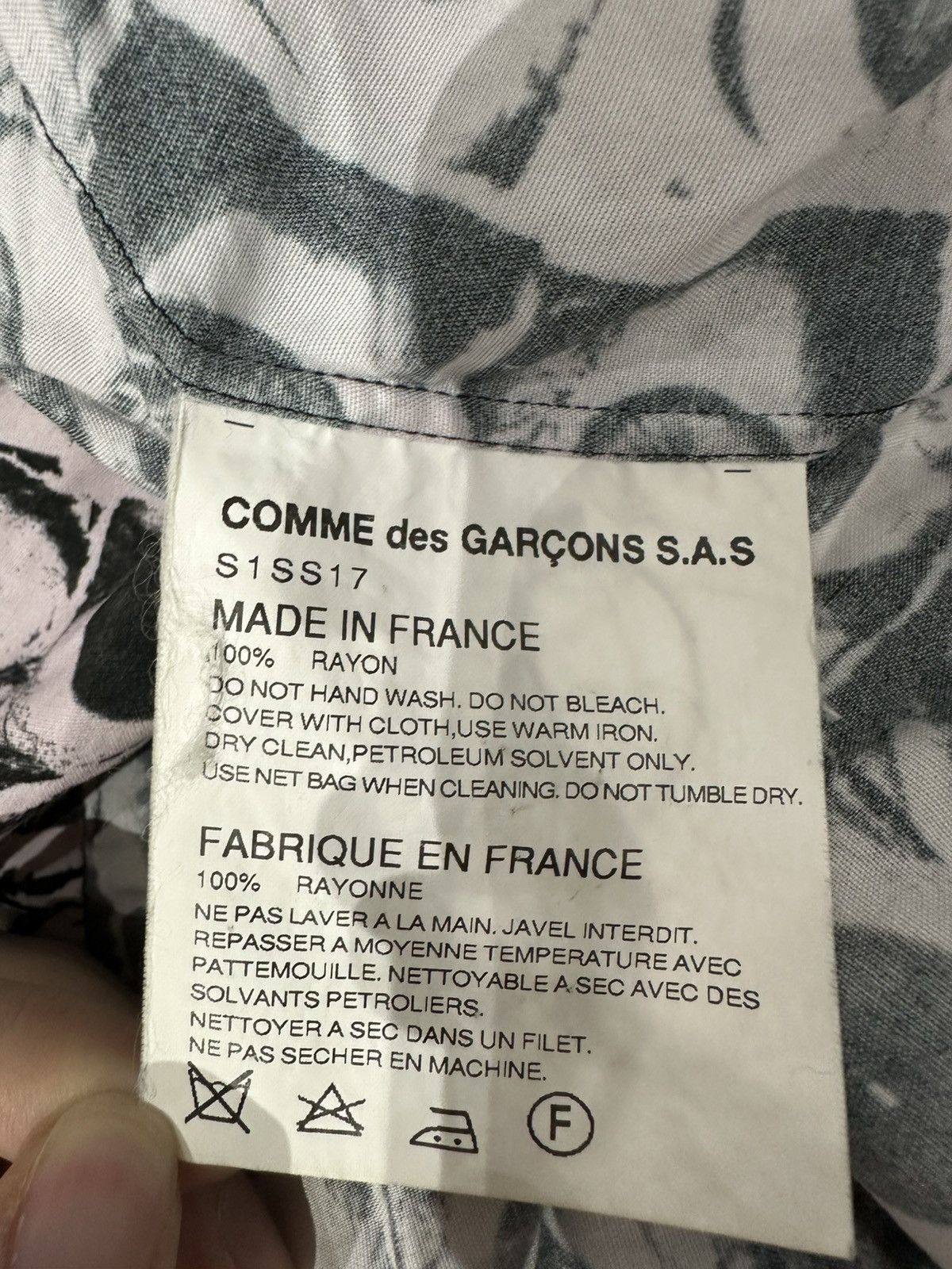 Comme des Garcons × Supreme Pink Eyes Rayon Size US M / EU 48-50 / 2 - 5 Thumbnail