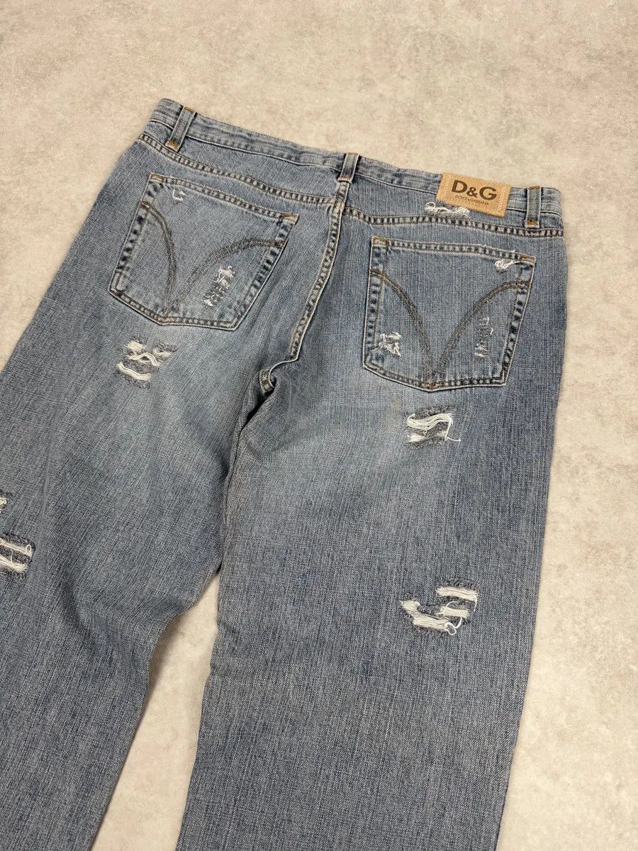 Dolce & Gabbana 2000s Dolce & Gabbana Large Distressed Blue Denim Jeans Size US 34 / EU 50 - 6 Thumbnail