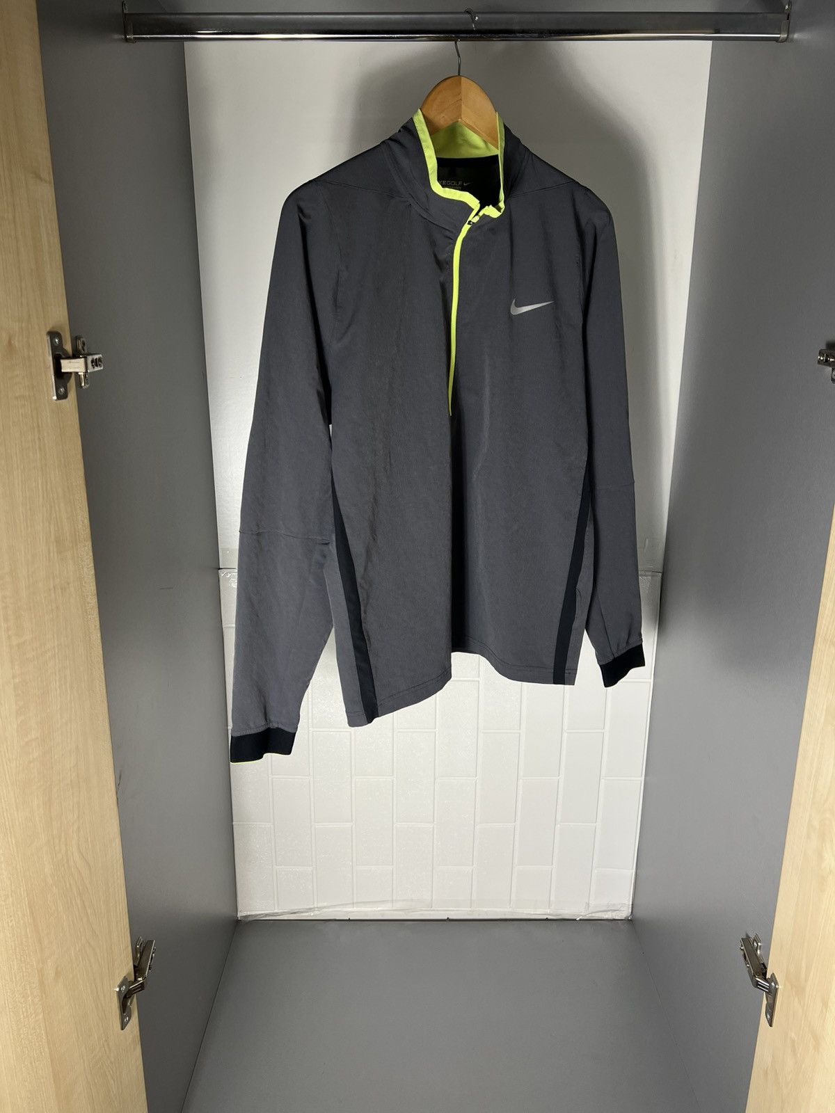 Nike VINTAGE NIKE GOLF RACK LIGHT JACKET RUNNING RETRO Y2K DRILL Size US M / EU 48-50 / 2 - 3 Thumbnail