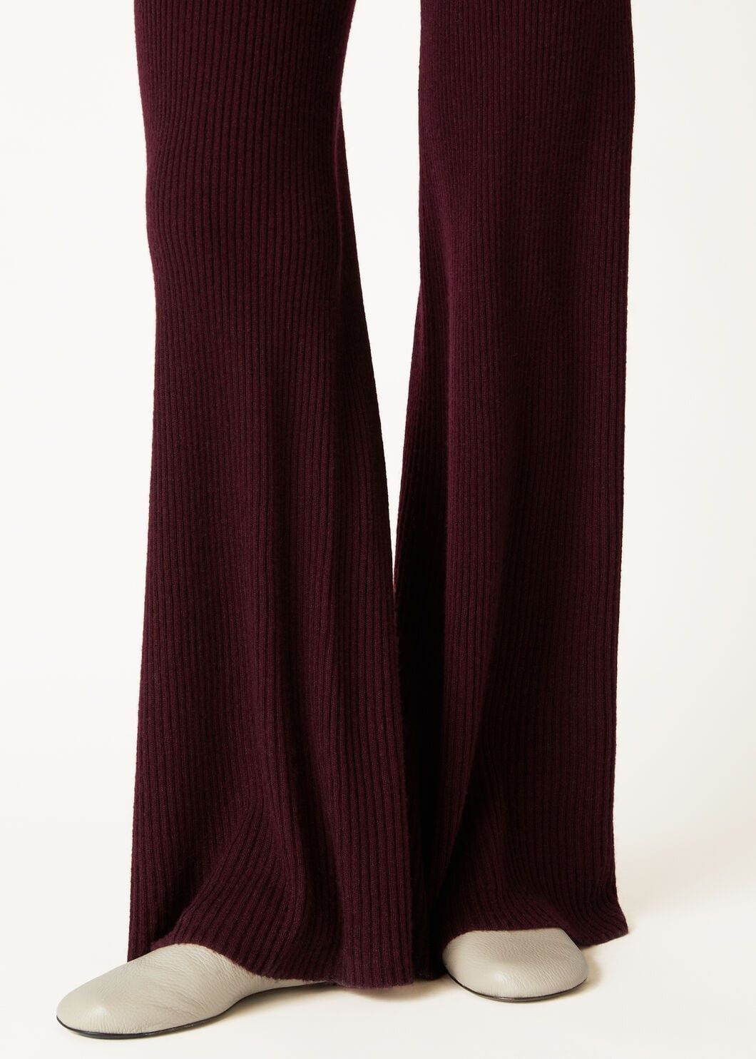 Loro Piana o1srvl11e0825 FAO2842 Camino Pant in Burgundy Size 26" / US 2 / IT 38 - 3 Thumbnail