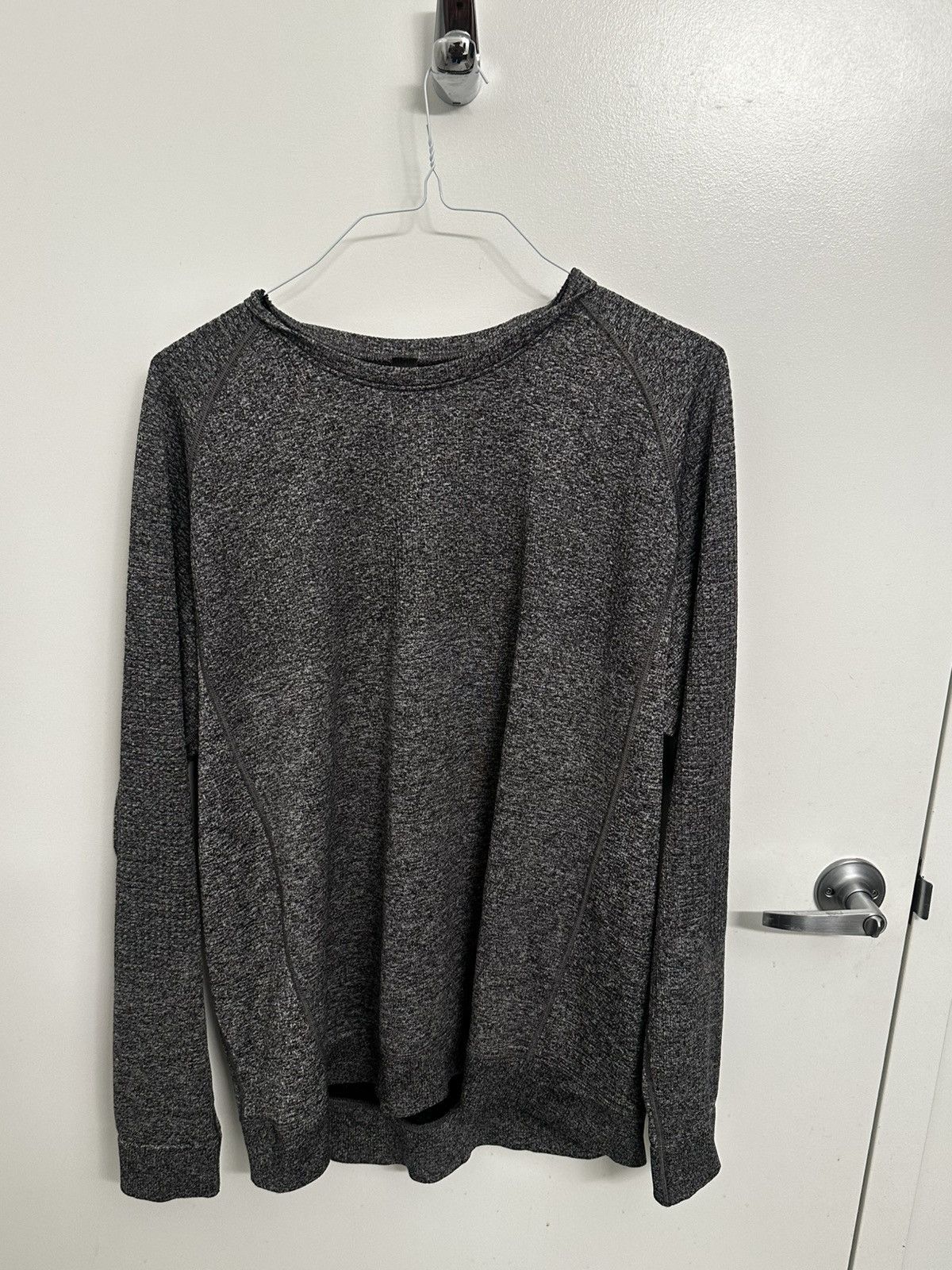 Lululemon Engineered Warmth Long Sleeve Size US XXL / EU 58 / 5 - 1 Thumbnail
