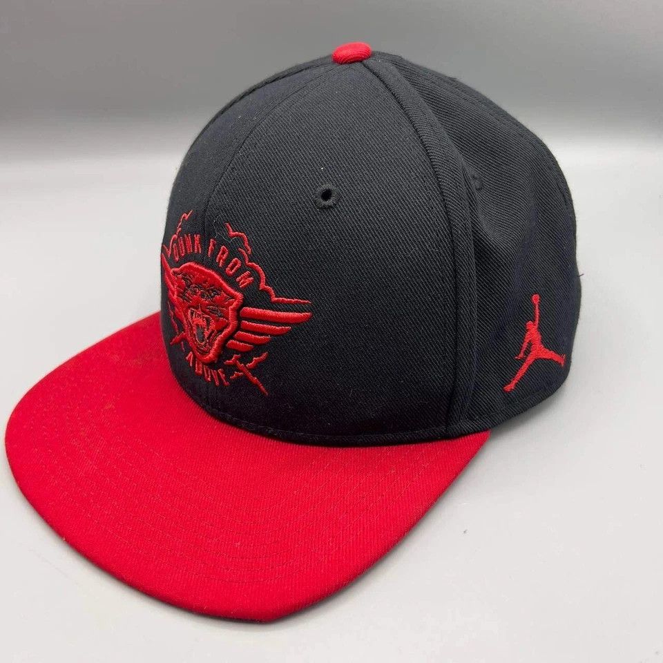 Jordan Brand Air Jordan Hat Men Dunk from Above Jumpman Snap Back Cap Size ONE SIZE - 3 Thumbnail