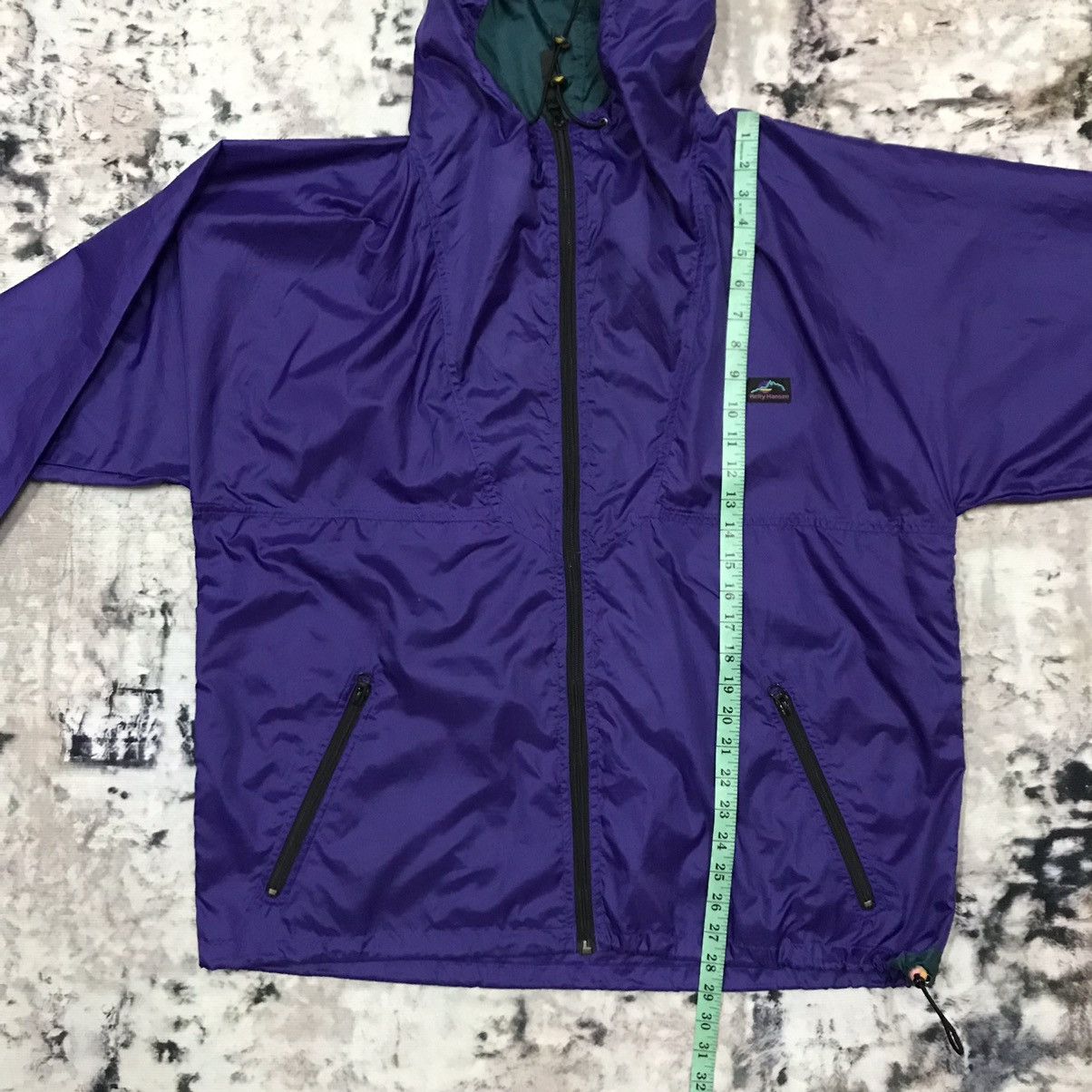 Helly Hansen Vintage Helly Hansen Small logo Windbreaker Jacket Size US XL / EU 56 / 4 - 14 Thumbnail