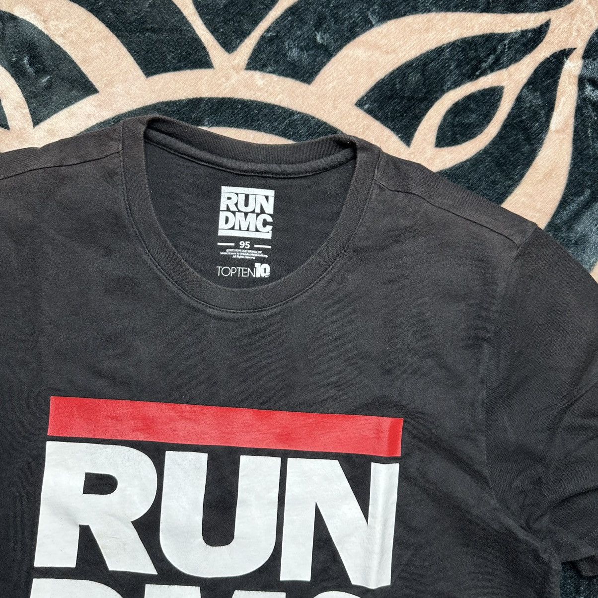 Band Tees 2015 RUN DMC Rising Hell Band Tee Size US M / EU 48-50 / 2 - 2 Thumbnail