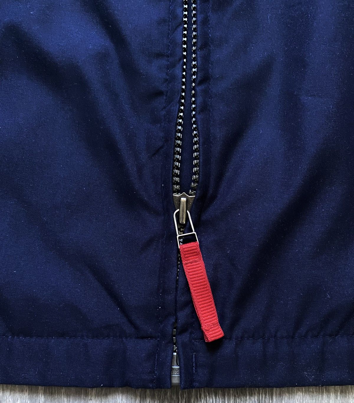 Tommy Hilfiger Tommy Hilfiger Vintage Navy Zip Jacket Embroidered Big Logo Size US XXL / EU 58 / 5 - 10 Thumbnail