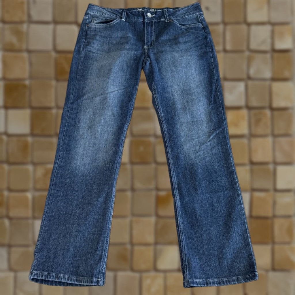 Wrangler VINTAGE Wrangler Straight Leg Jeans Women’s Size 15x32 Blue Cotton Blend Juniors Size 36" / US 14 / IT 50 - 1 Thumbnail