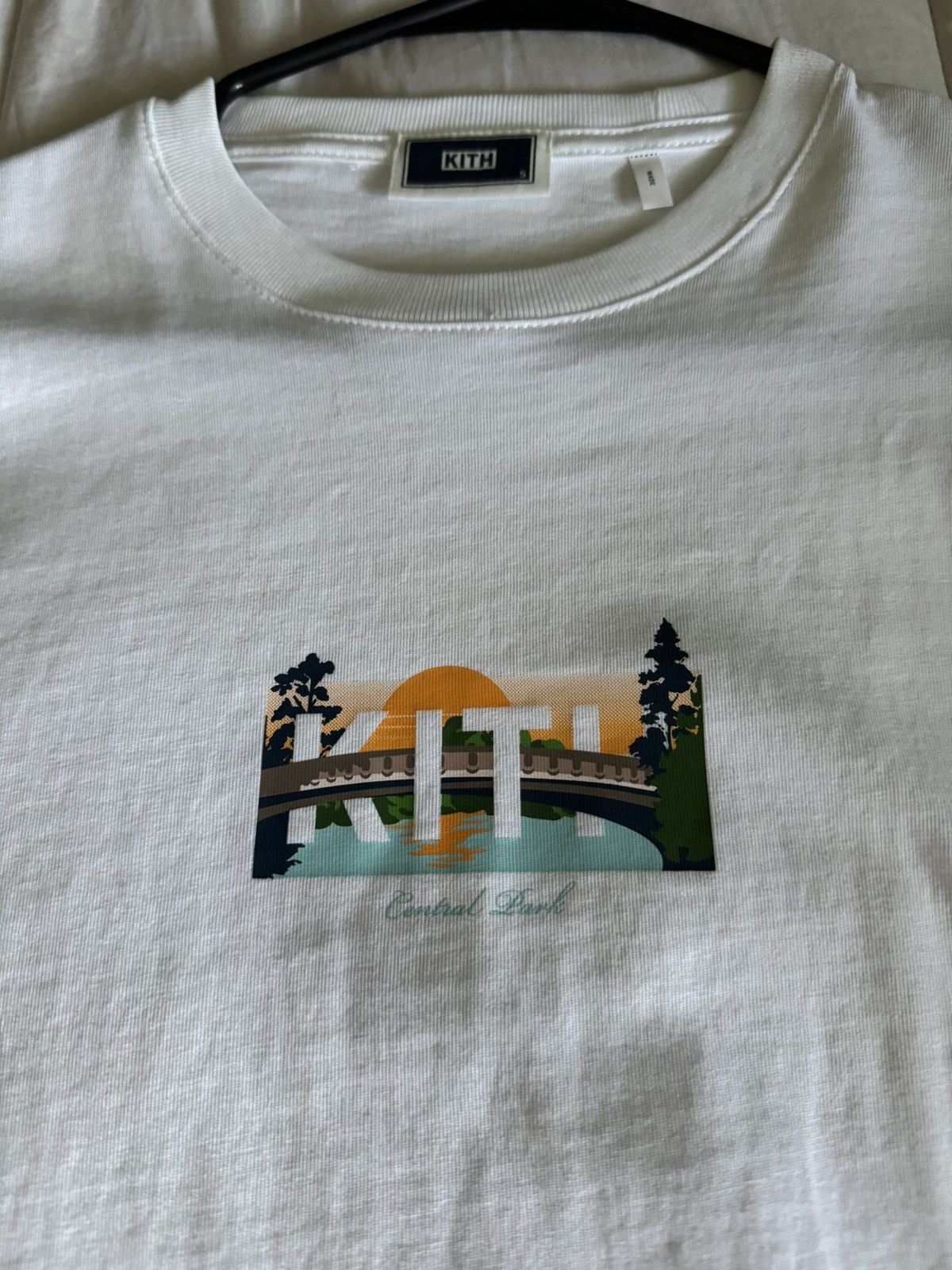 Kith Central Park Box Logo Tee White Size US S / EU 44-46 / 1 - 2 Thumbnail