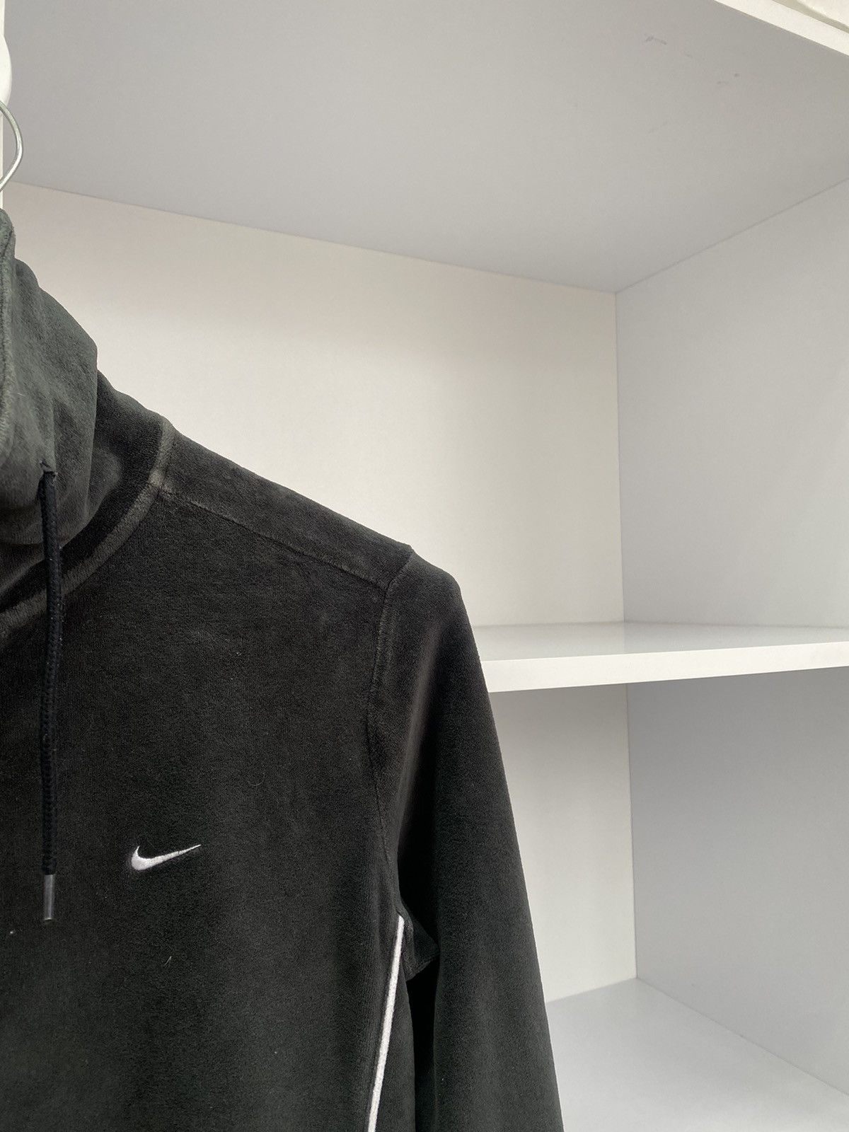 Nike × Vintage Vintage NIKE The Athletic BLACK Velour women’s track jacket Size M / US 6-8 / IT 42-44 - 7 Thumbnail