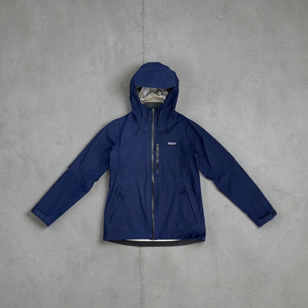 Patagonia Patagonia Waterproof Rain Women Jacket Size M Size M / US 6-8 / IT 42-44 - 1 Thumbnail
