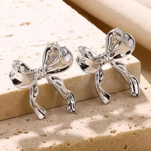 Jewelry Bow Stud Nail Earring Size ONE SIZE - 1 Thumbnail