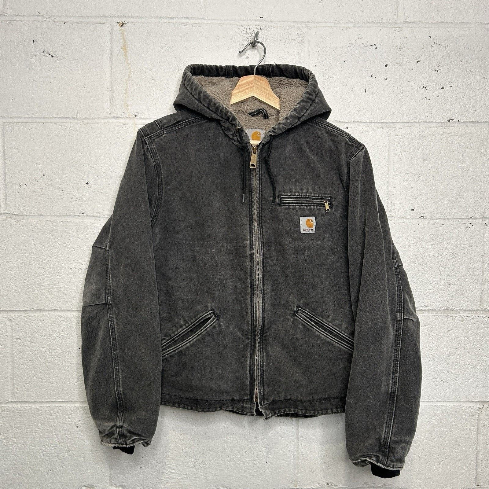 Carhartt Carhartt Sherpa-Lined Hooded Detroit Jacket “Black” WJ141 Size M / US 6-8 / IT 42-44 - 1 Thumbnail