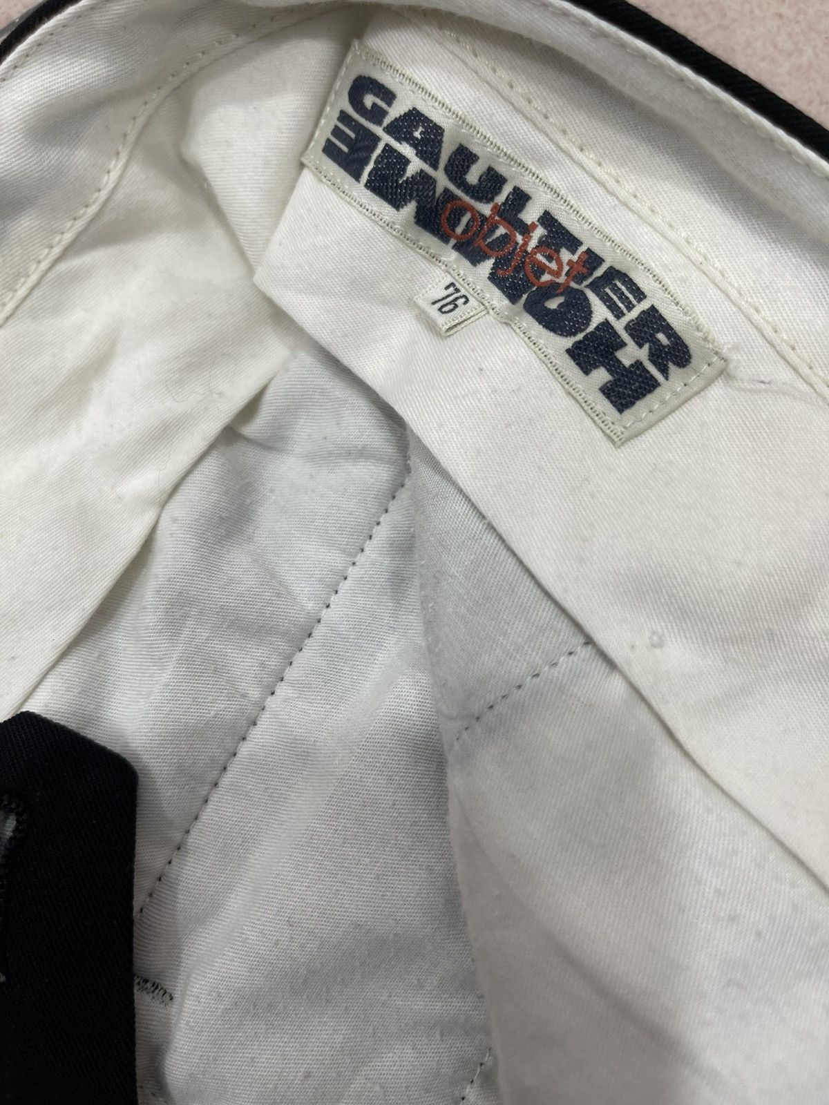 Jean Paul Gaultier Jean Paul GAULTIER HOMME objet Wool Rayon Two Tuck Pants 79 Size US 30 / EU 46 - 16 Thumbnail