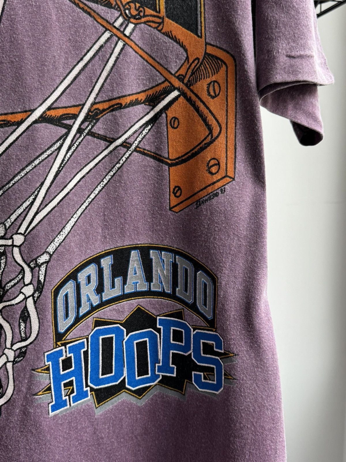 NBA Vintage 1993 Basketball Orlando Hoops T-shirt Size US XL / EU 56 / 4 - 3 Thumbnail