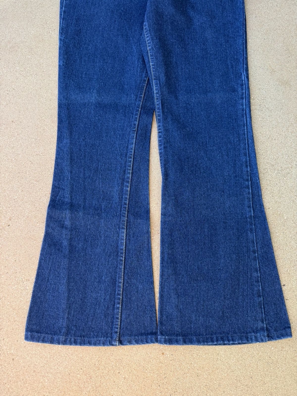 Levi's Vtg 80’s Levi’s 646 Orange Tab Bellbottom Flare Jeans 31x31 Size US 31 - 3 Thumbnail