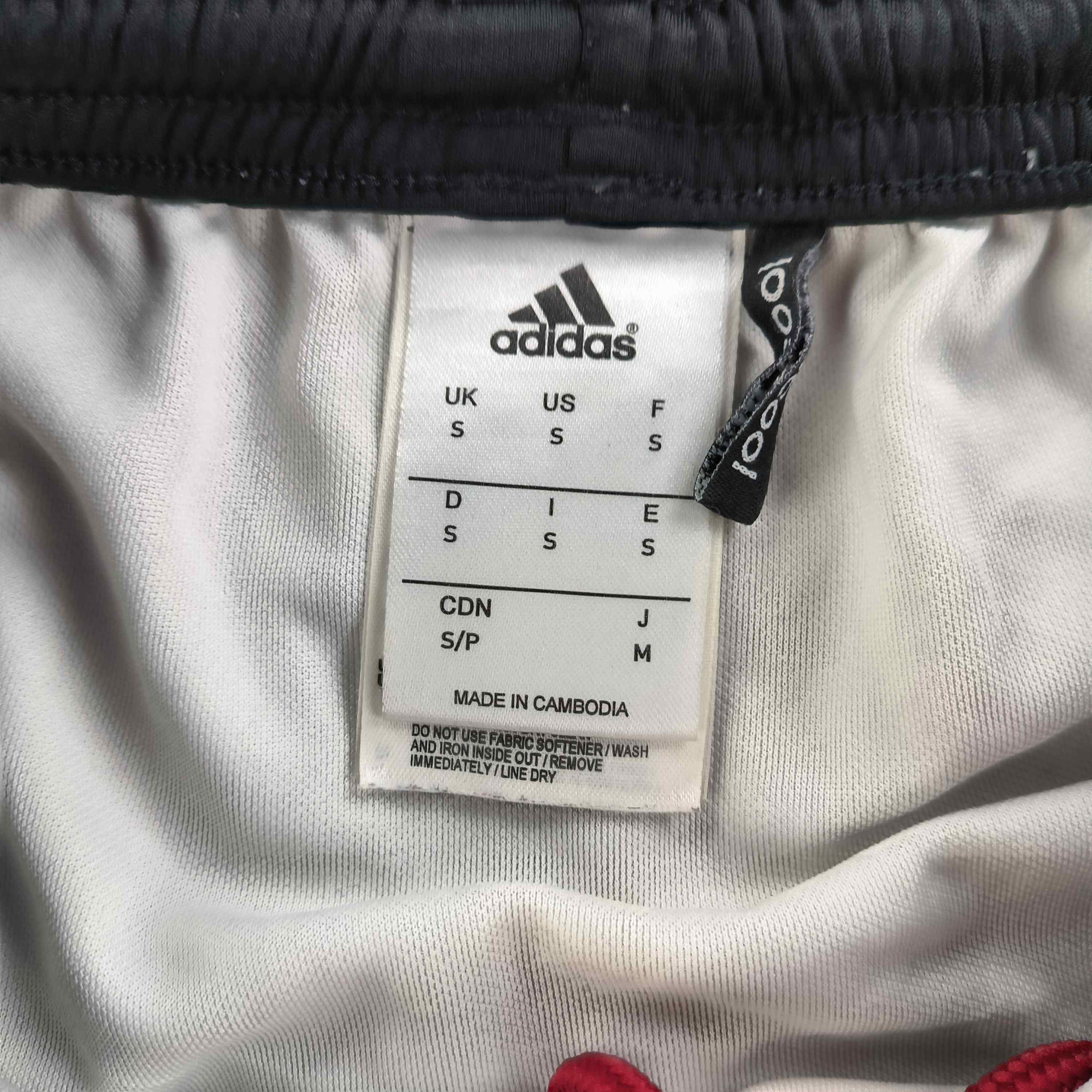 Adidas Denmark 2015-16 Adidas home football shorts size S Size US 28 / EU 44 - 4 Thumbnail
