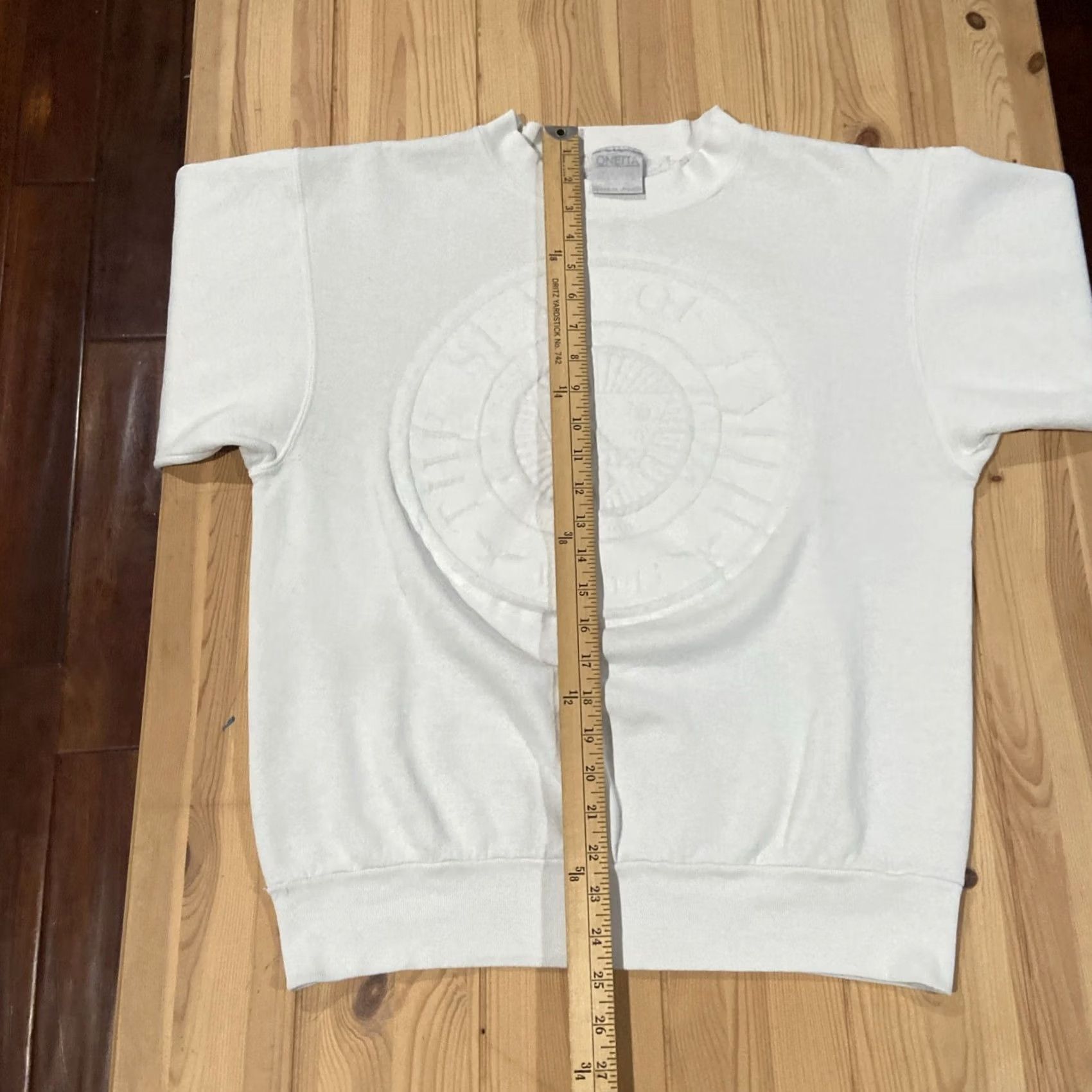 Vintage VINTAGE 90s Oneita Sweater Mens Long Sleeve Crew Neck White Knit Logo Graphic Print Embossed Seal of Faith Jesus God Casual Pullover L Size US L / EU 52-54 / 3 - 4 Thumbnail