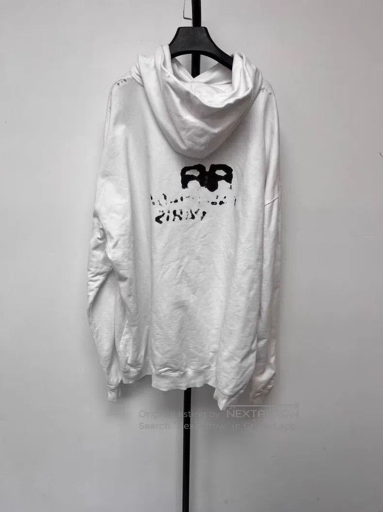 Balenciaga Balenciaga Letter logo print crew-neck long-sleeve sweatsh Size US XS / EU 42 / 0 - 2 Thumbnail