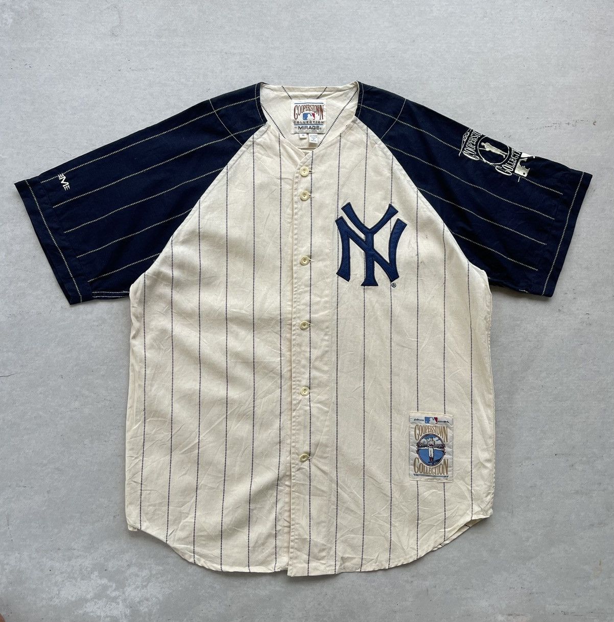 Cooperstown Collection 🔥Vintage 90's Mirage New York Yankees Baseball Shirt Size US M / EU 48-50 / 2 - 2 Thumbnail