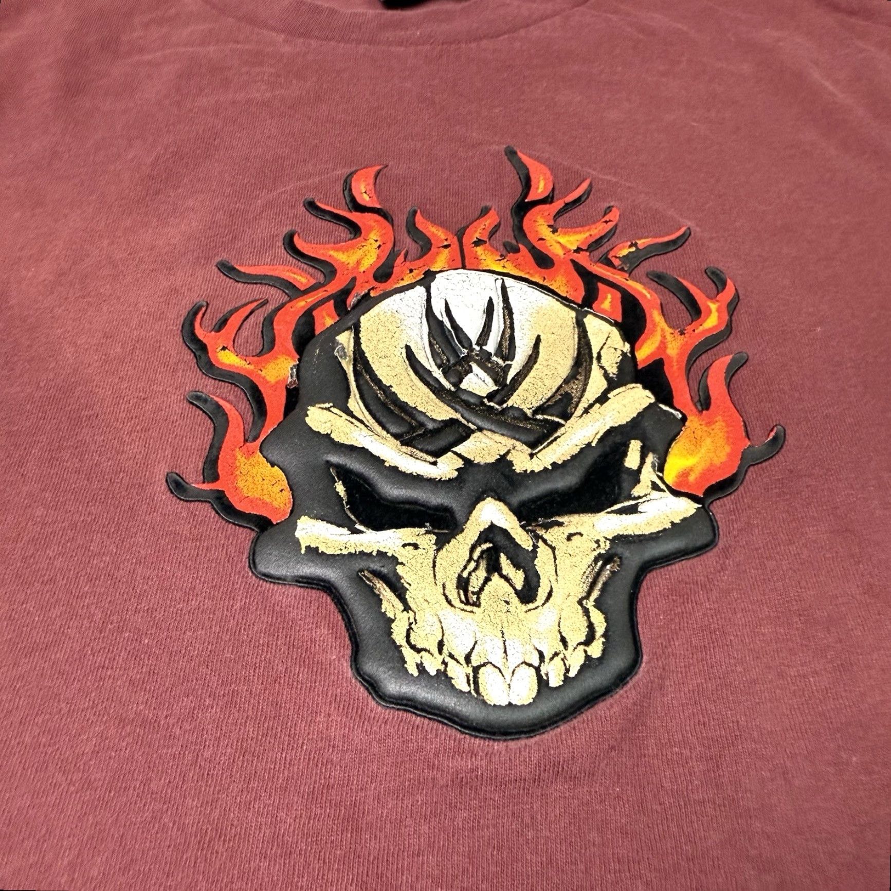 Vintage VINTAGE Top Heavy Shirt Mens XL Red Skull Flames Grunge Distressed 2000s T-Shirt Long Sleeve Crew Neck Graphic Print Size US XL / EU 56 / 4 - 3 Thumbnail