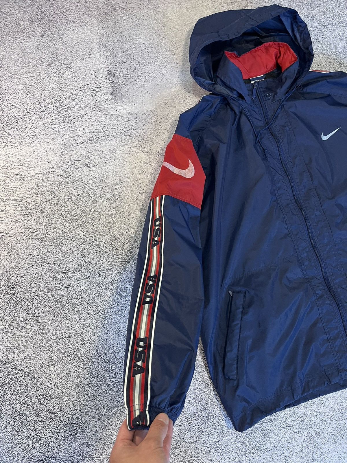 Nike × Vintage Nike Men’s Jacket Windbreaker Vintage Nylon USA Logo Blue Size US XL / EU 56 / 4 - 2 Thumbnail