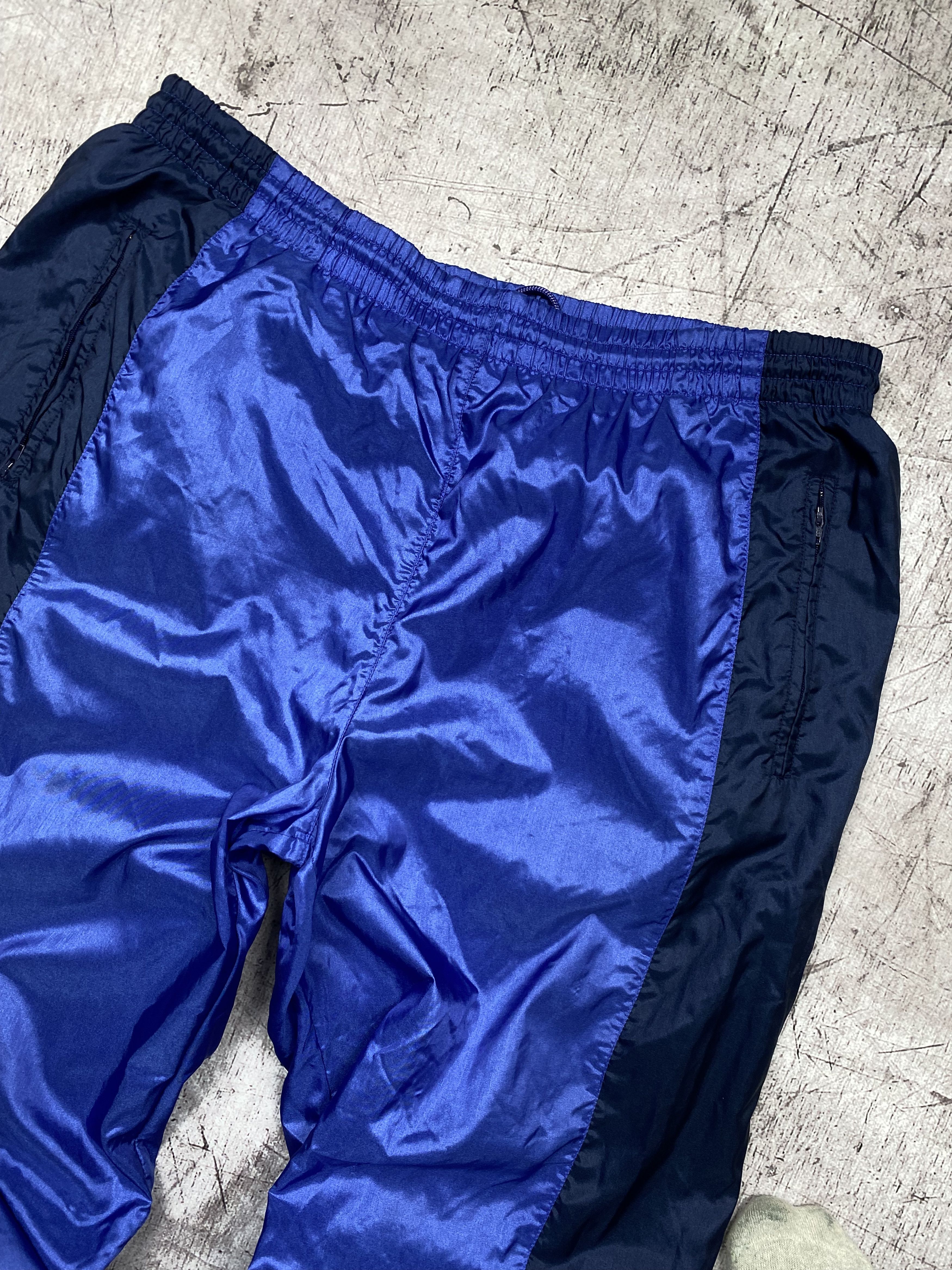 Adidas × Vintage Adidas 90s Vintage Mens Nylon Track Pants Size US 34 / EU 50 - 2 Thumbnail