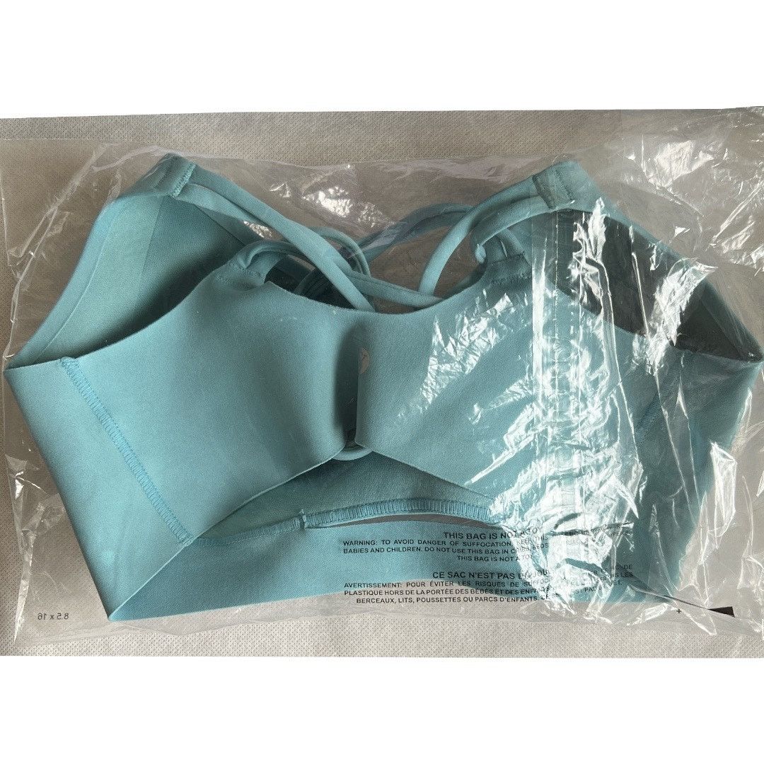 Victoria's Secret Victoria's Secret Strappy-Comfort Sports Bra, XS Size ONE SIZE - 6 Thumbnail