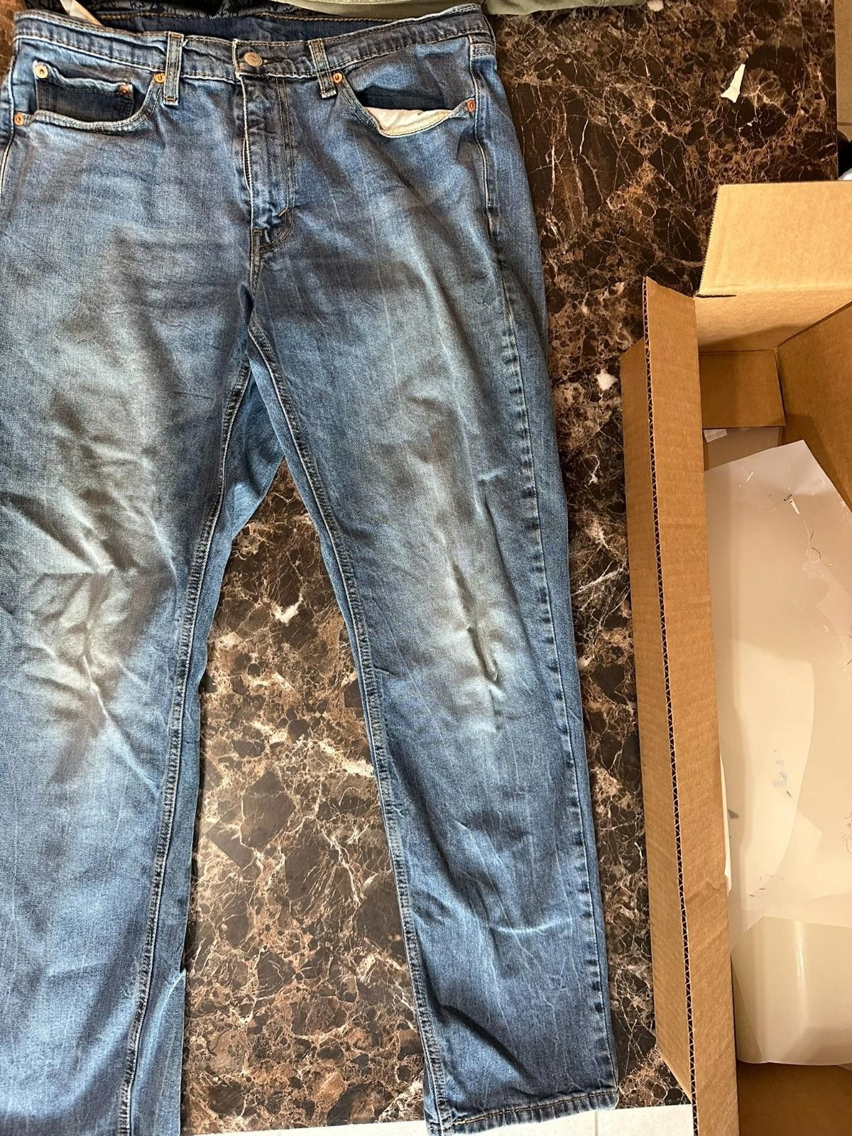 Levi's Levi’s 541 Athletic Taper | 33x34 Long Fit, Classic Fade Size US 33 - 2 Thumbnail