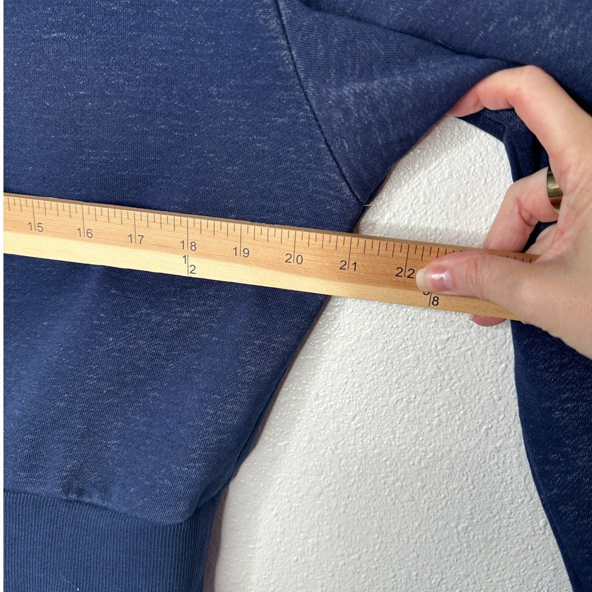 Anthropologie Maeve Navy Blue Visage Graphic Long Sleeve Sweatshirt S Size S / US 4 / IT 40 - 12 Thumbnail