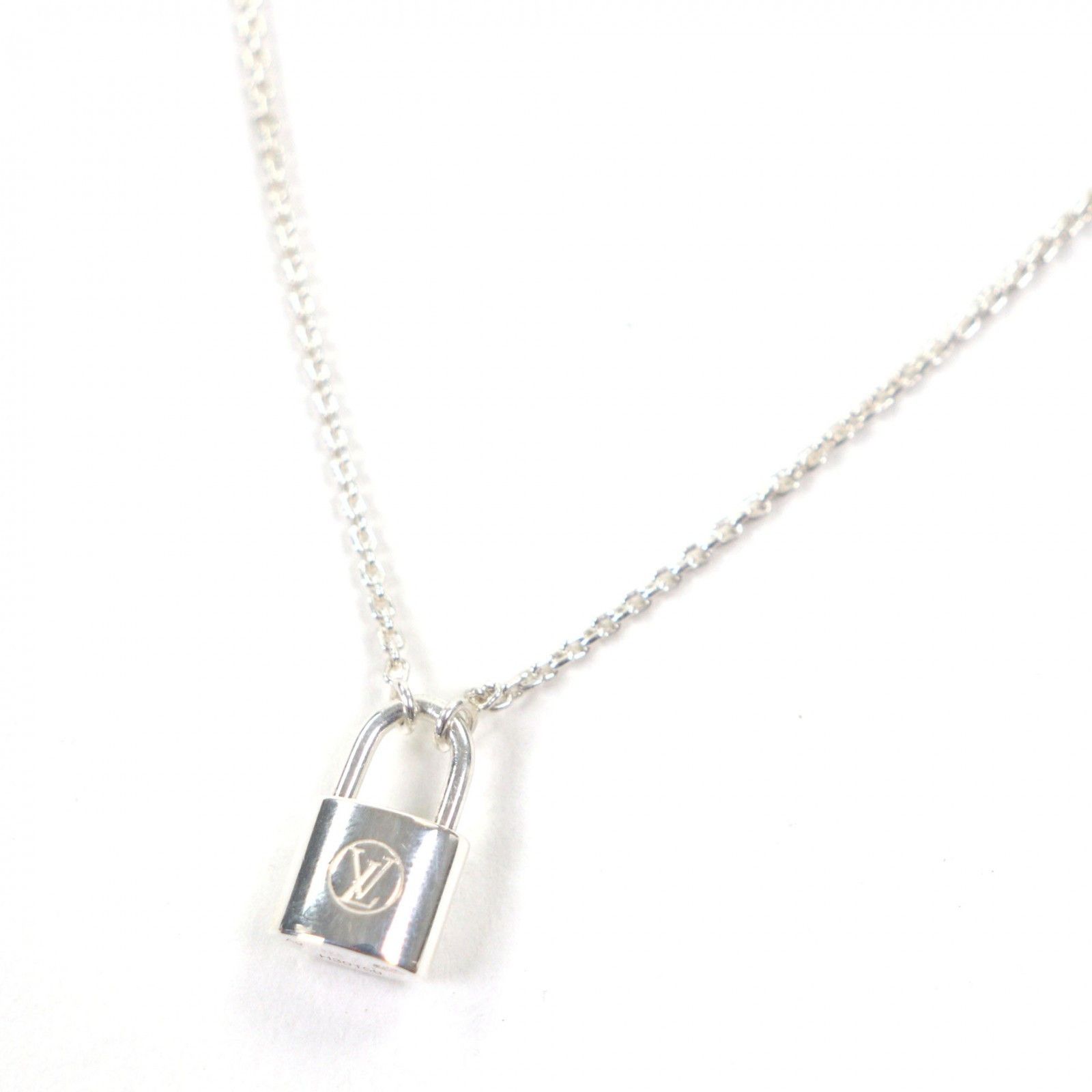 Louis Vuitton Louis Vuitton Louis Vuitton Lockit AG925 Necklace Precious Metal Necklace DUTY FREE for USA Size ONE SIZE - 1 Thumbnail