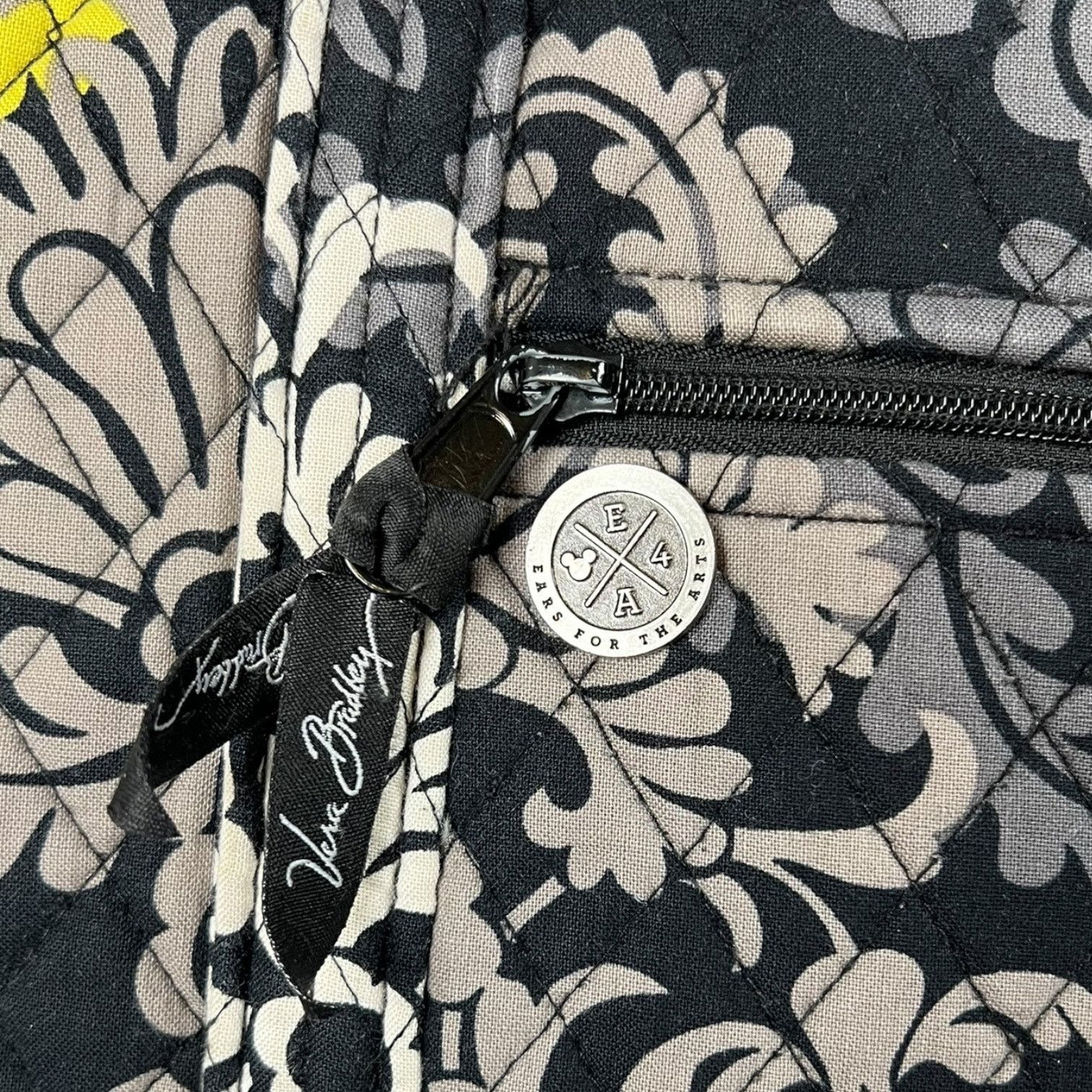 Vera Bradley Vera Bradley Retired “Baroque” Pattern Medium Tote Bag Size ONE SIZE - 7 Thumbnail