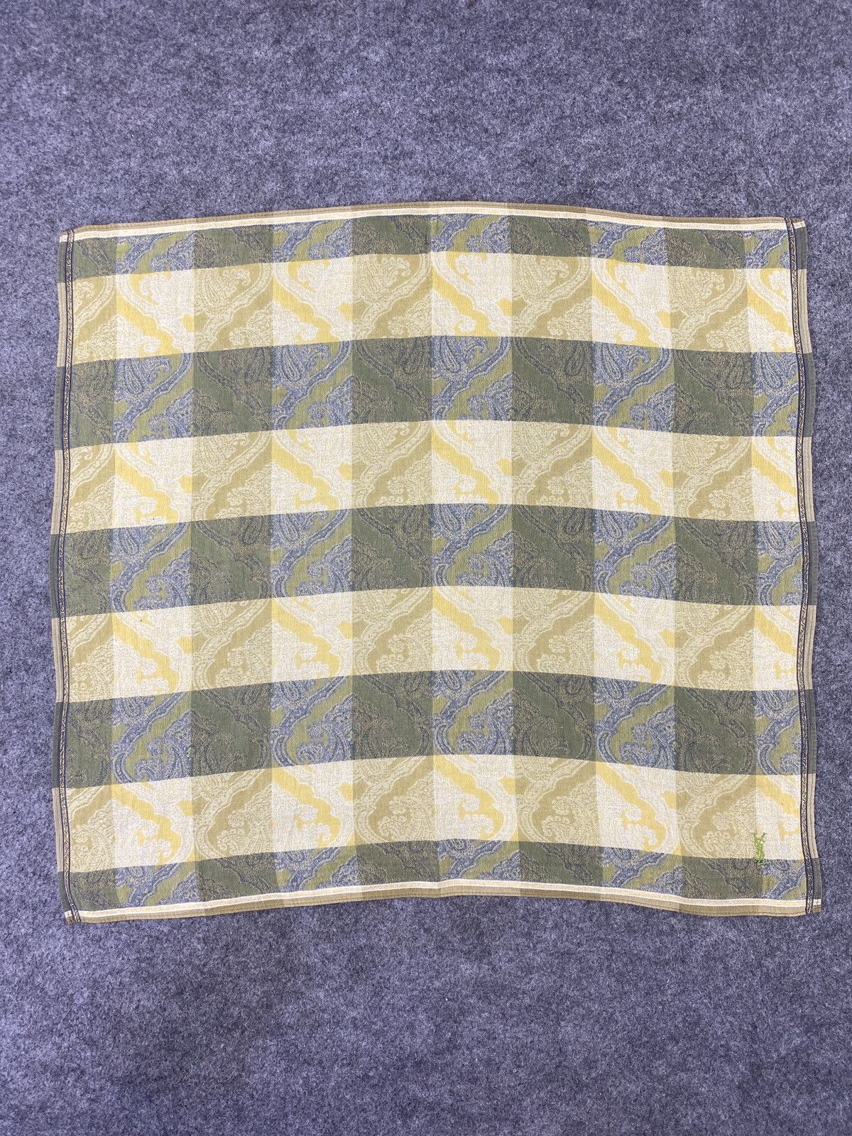 Vintage × Yves Saint Laurent Yves Saint Laurent Handkerchief / Bandana / Neckerchief-B092 Size ONE SIZE - 3 Thumbnail