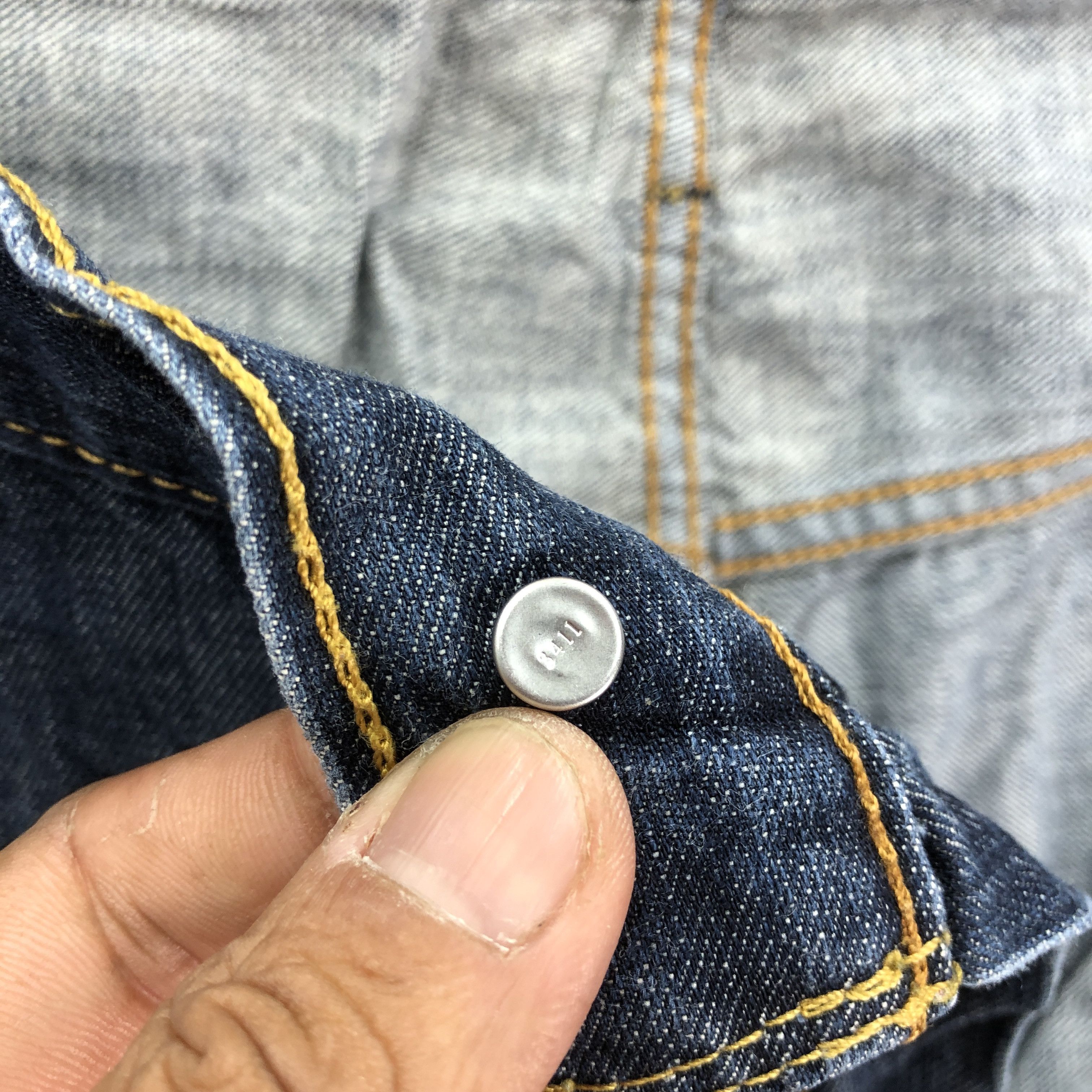 Levi's Vintage Y2K Levis 569 Baggy Jeans Levis Loose Straight Denim Size US 40 / EU 56 - 7 Thumbnail