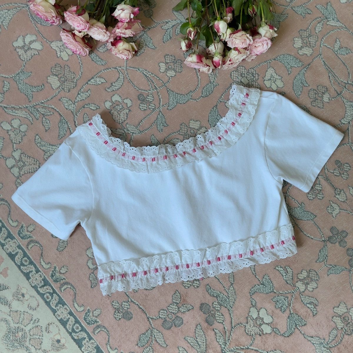Victoria's Secret Victoria’s Secret 1990s White Eyelet Lace Crop Top (S–L) Size L / US 10 / IT 46 - 9 Thumbnail