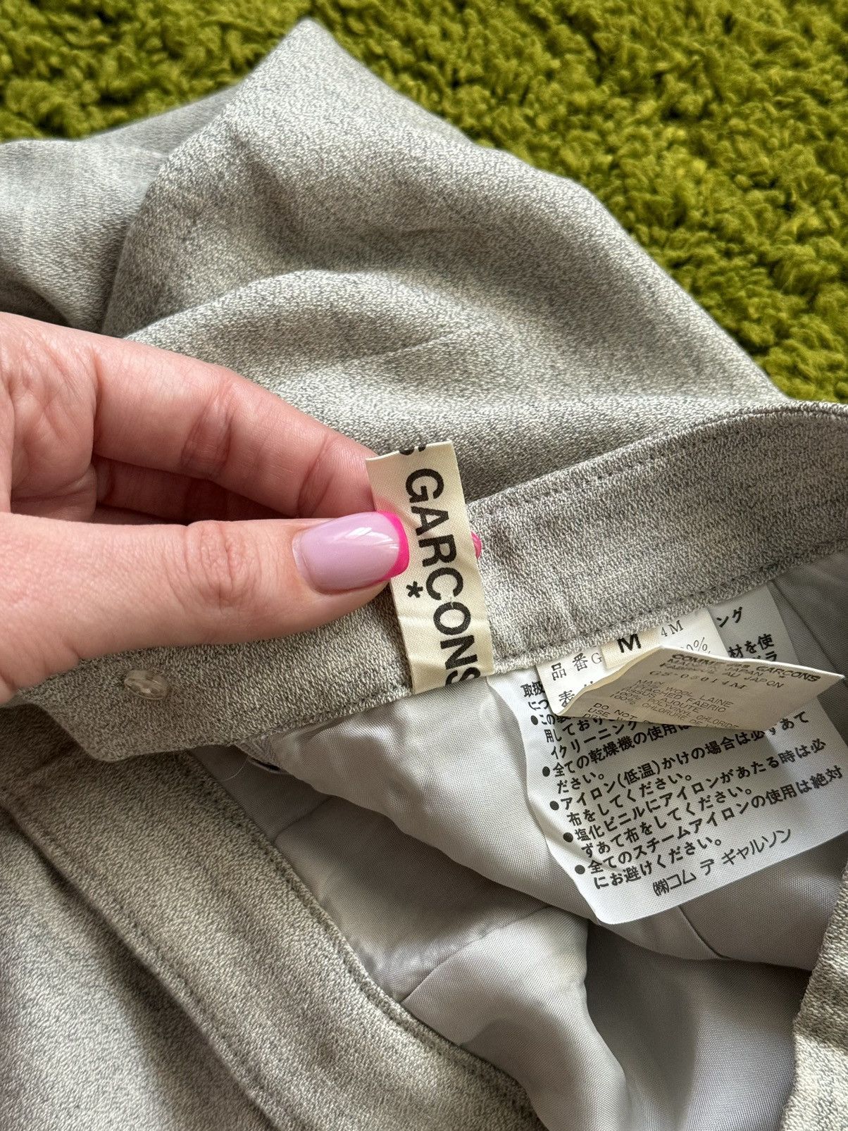 Comme des Garcons × Japanese Brand Comme des Garçons CDG S/S 1991 archive vintage wool skirt Size 27" / US 4 / IT 40 - 5 Thumbnail