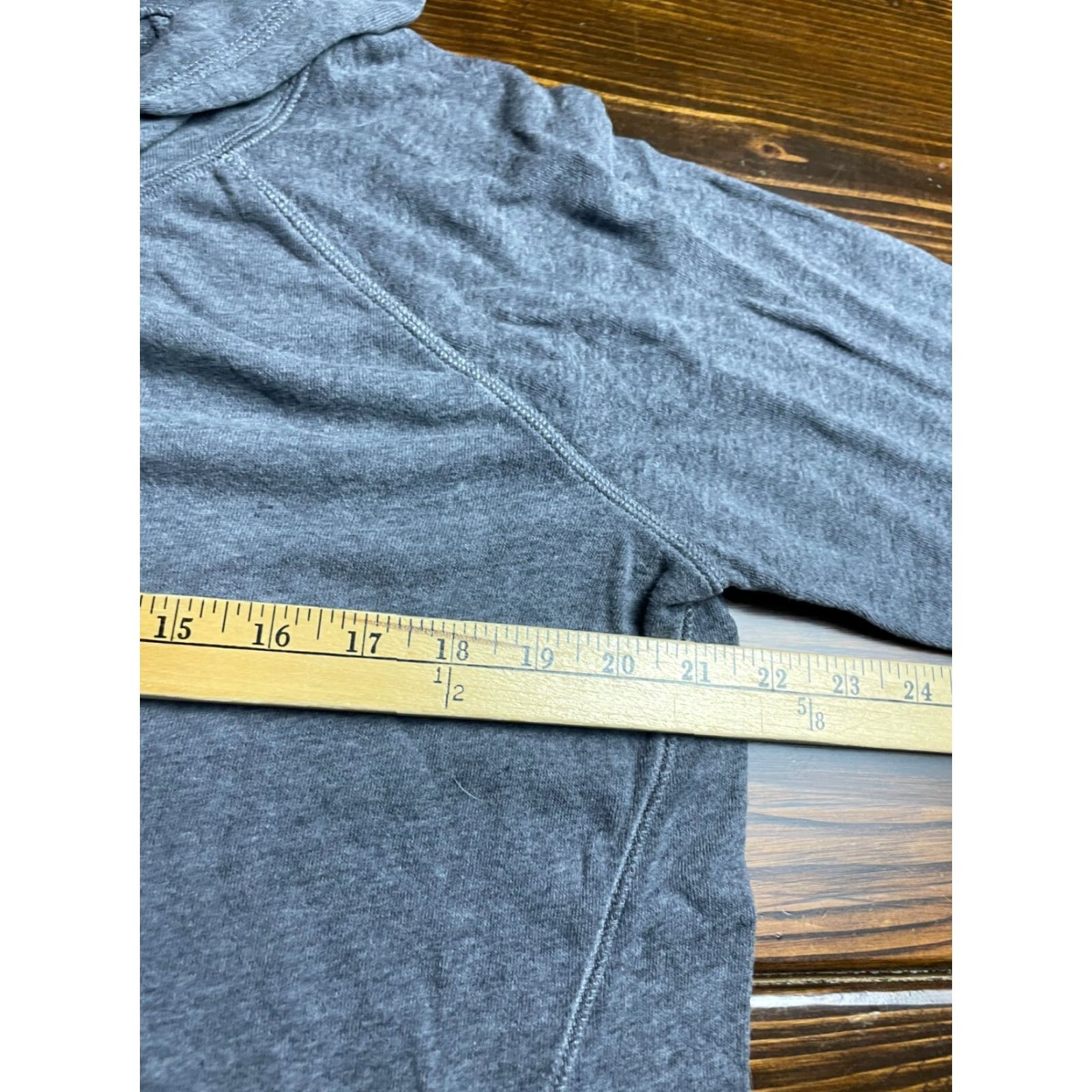 Old Navy Old Navy Hoodie Women Small Gray Activewear Pullover Sweatshirt Size S / US 4 / IT 40 - 5 Thumbnail