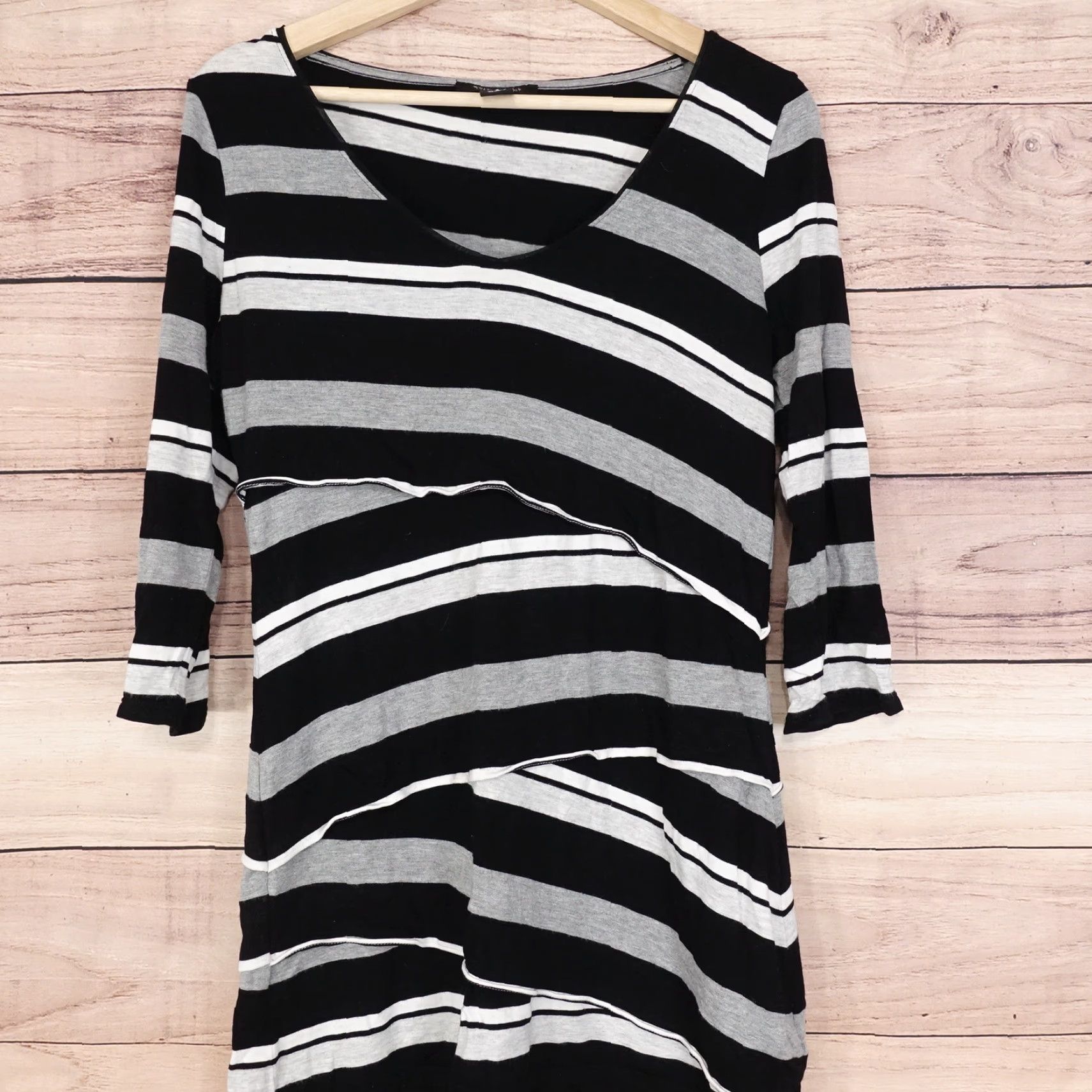 White House Black Market WHITE HOUSE BLACK MARKET LONG SLEEVE STRIPED TOP WOMENS SZ S Size S / US 4 / IT 40 - 2 Thumbnail
