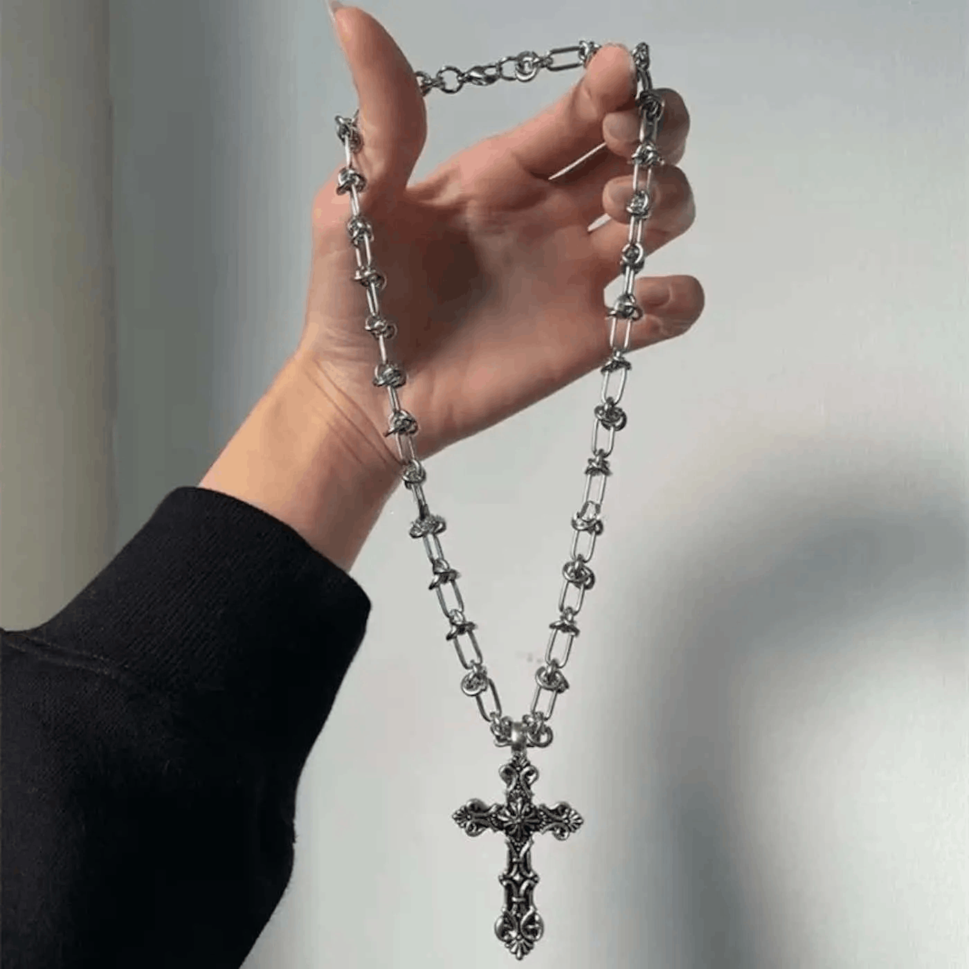 Jewelry Unique Carved Cross Pendant Necklace Size ONE SIZE - 1 Thumbnail