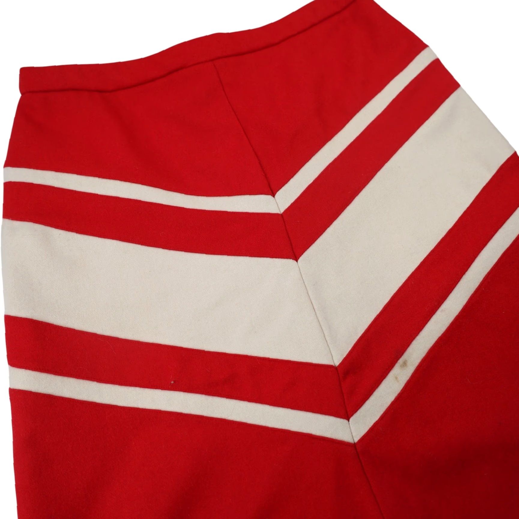 Adidas VINTAGE Adidas x Carlo Gruber Chevron Wool Skirt 32"W 23" Red Women Knee Length Size 32W Pencil Mens? Size 24" / US 00 / IT 34 - 3 Thumbnail