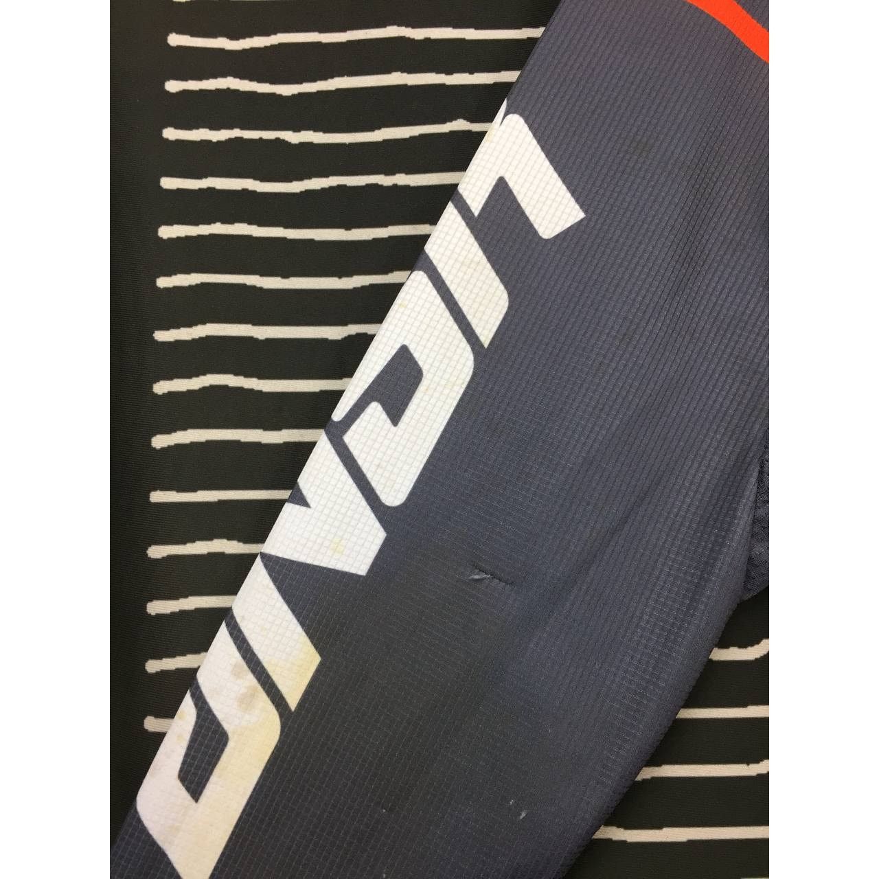 Fox Racing × Vintage Distressed Answer Racing Motocross Long Sleeve Jersey Size US L / EU 52-54 / 3 - 20 Thumbnail