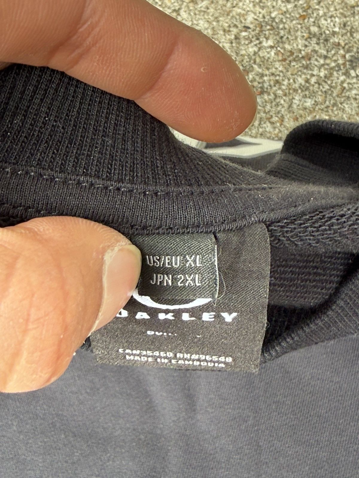 Oakley Oakley B1B Repeated Crewneck Blackout Sweatshirt Size US XL / EU 56 / 4 - 4 Thumbnail