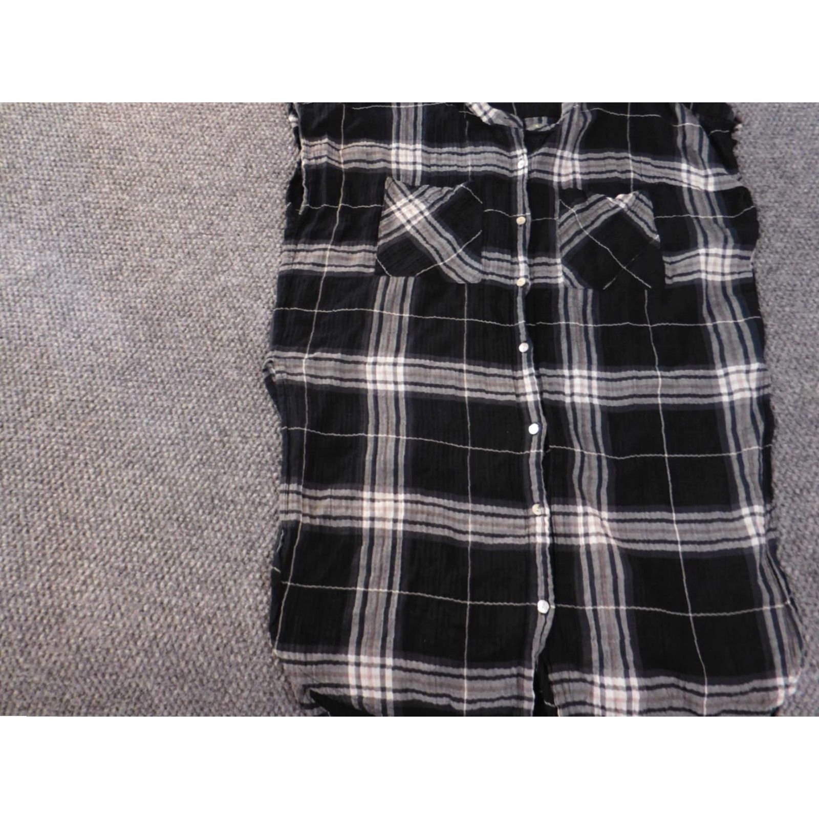 Vintage Lovestitch Womens Black Plaid Button-Up Blouse M User: Lovestitch Womens Black Plaid Button-Up Blouse M Size M / US 6-8 / IT 42-44 - 3 Thumbnail