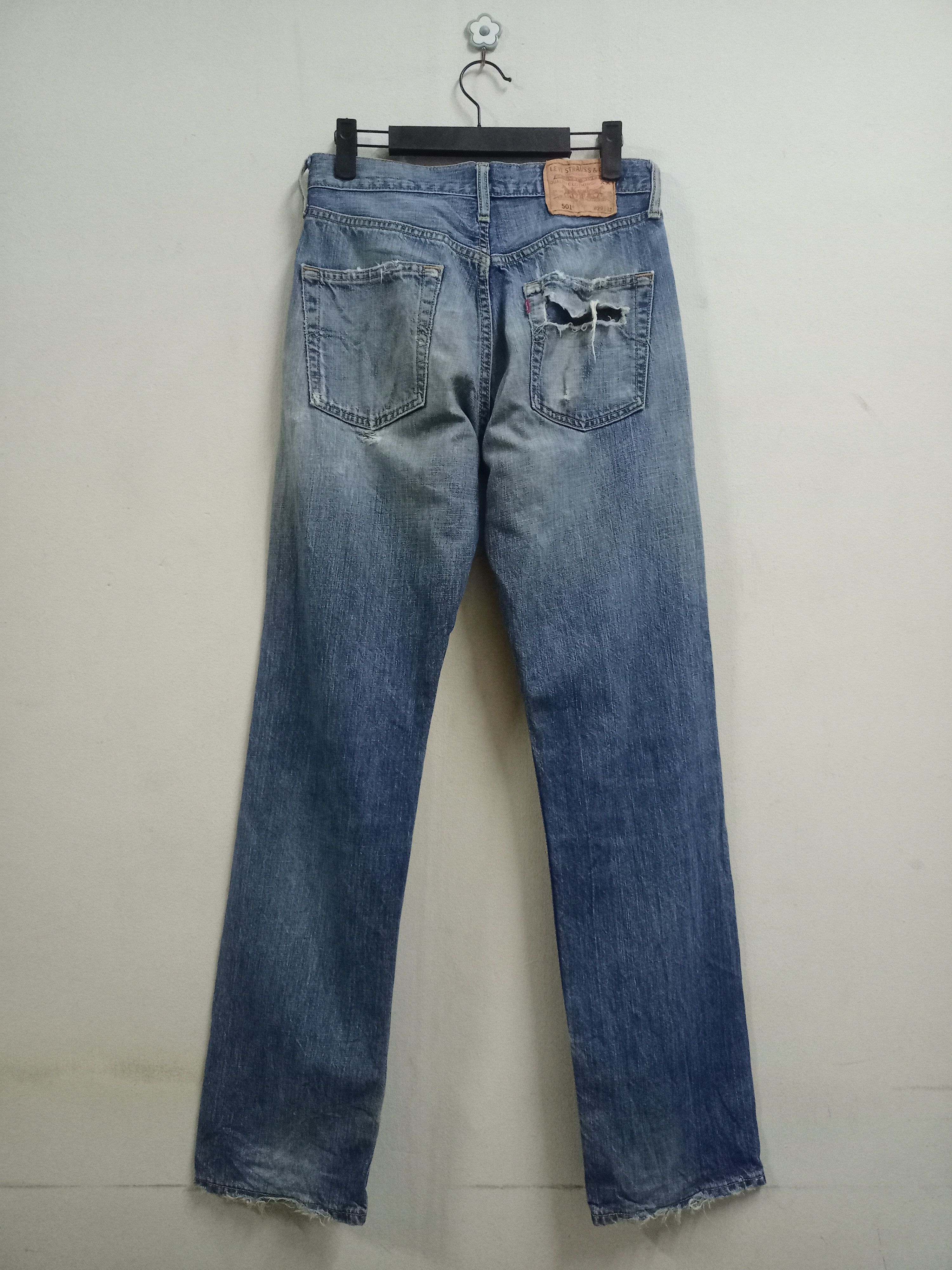 Levi's × Levi's Vintage Clothing Vintage 90s Levis 501 Faded Style Distressed Loose Jeans Size US 29 - 2 Thumbnail