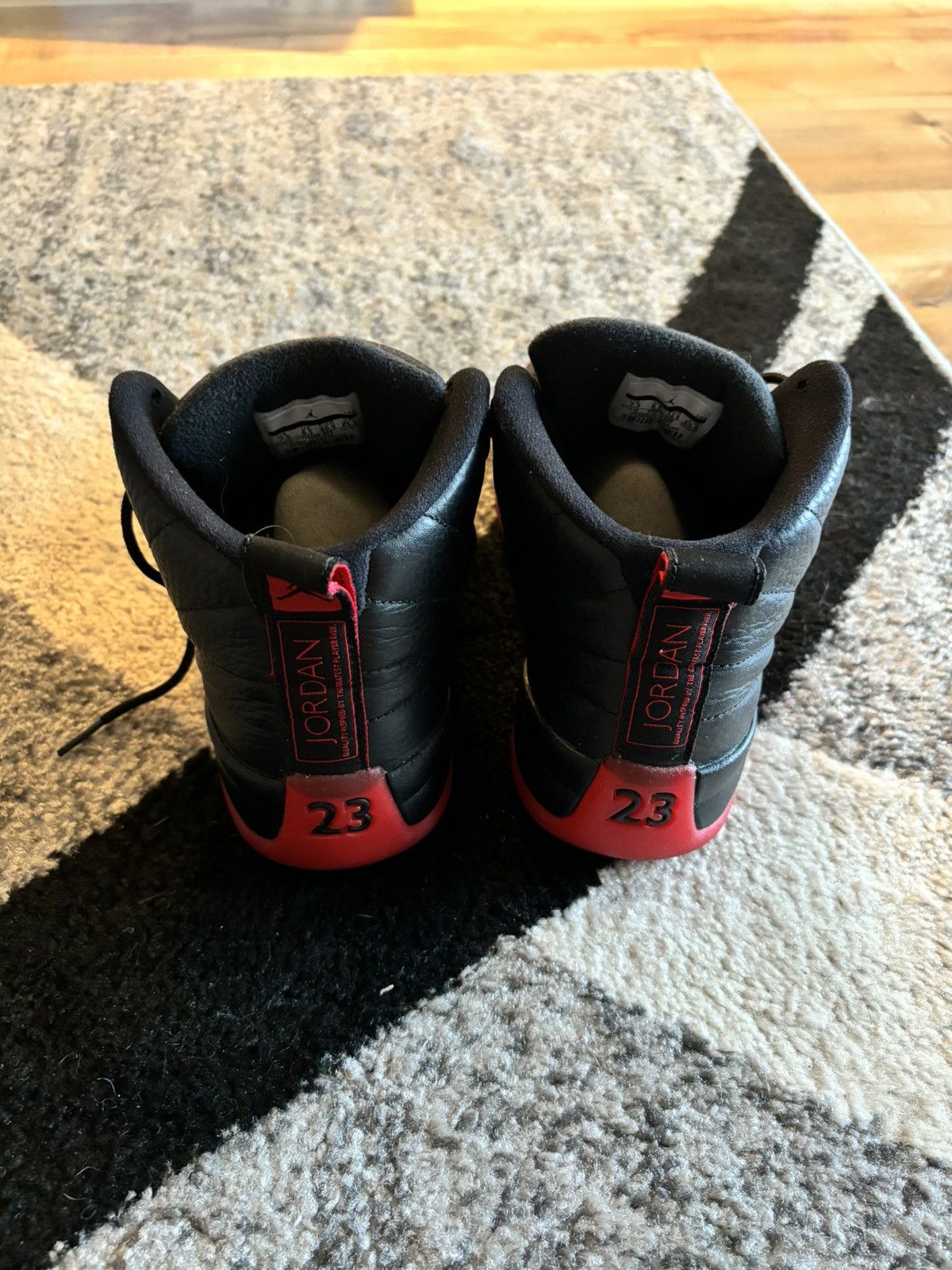 Jordan Brand Air Jordan 12 OG Flu Game Size US 7.5 / EU 40-41 - 4 Thumbnail