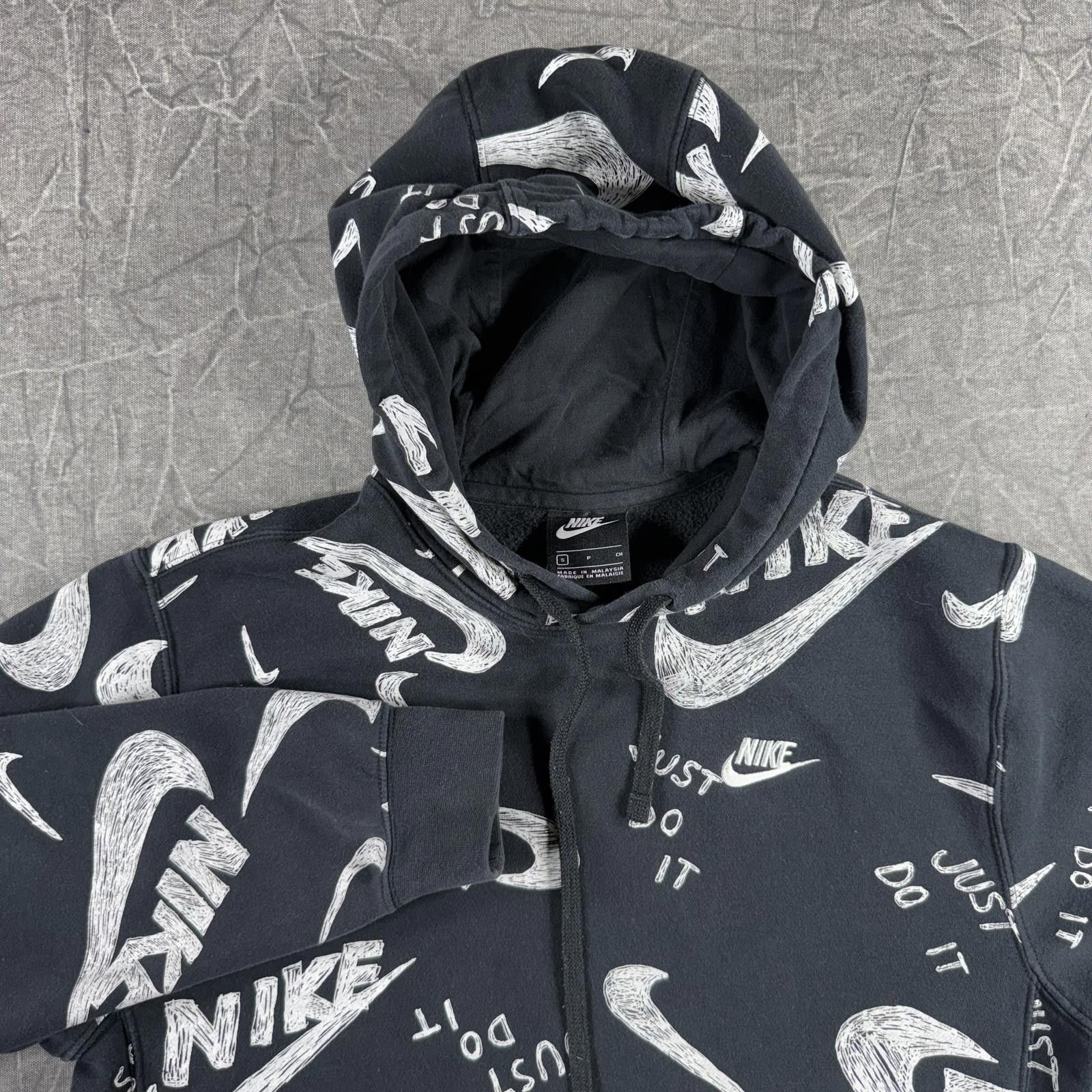 Nike Nike Sweater Men's S Black All Over Print Hoodie Size US S / EU 44-46 / 1 - 1 Thumbnail
