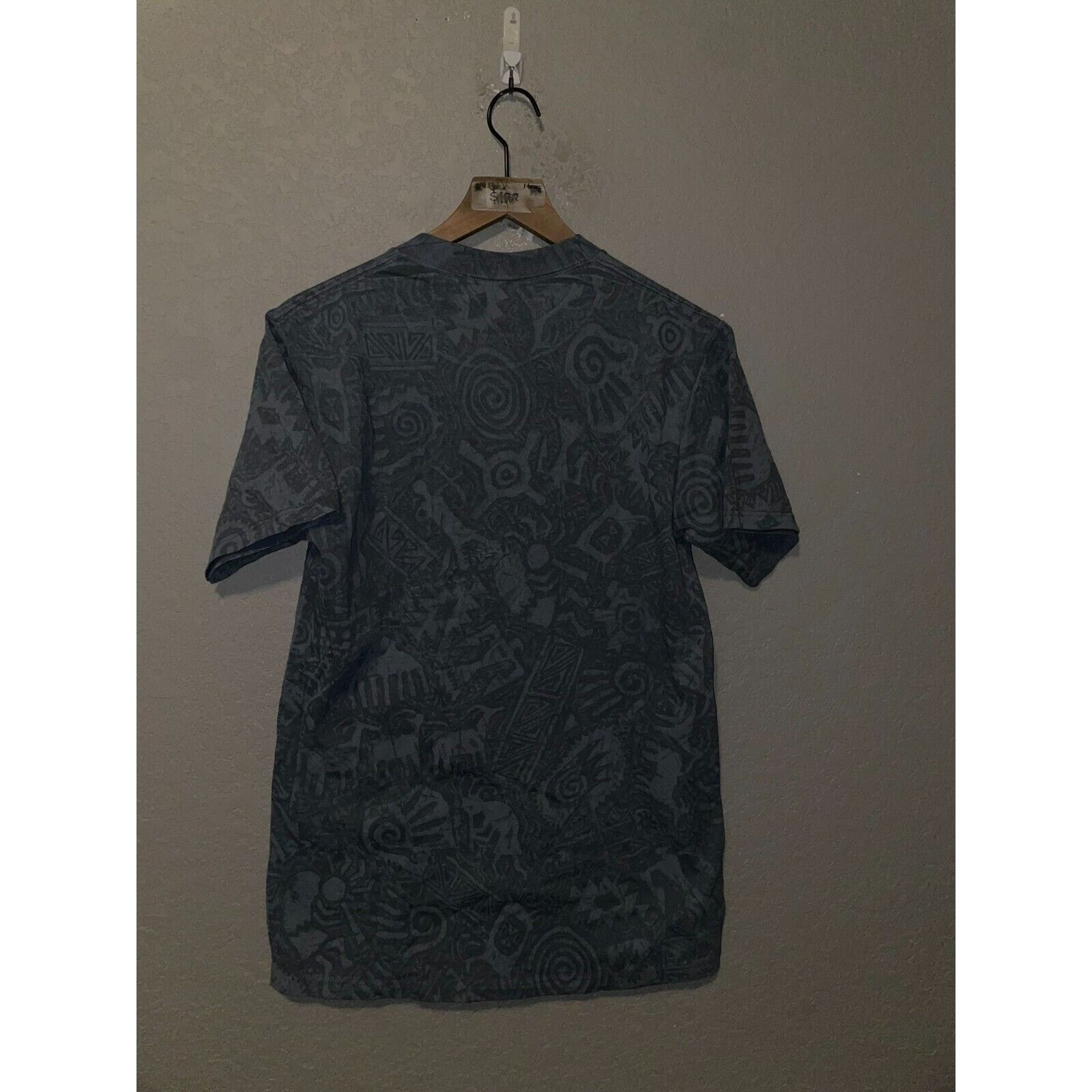 Jerzees Vintage End Of Millennium Shirt I Survived Panic AOP 90s VTG Size US M / EU 48-50 / 2 - 9 Thumbnail