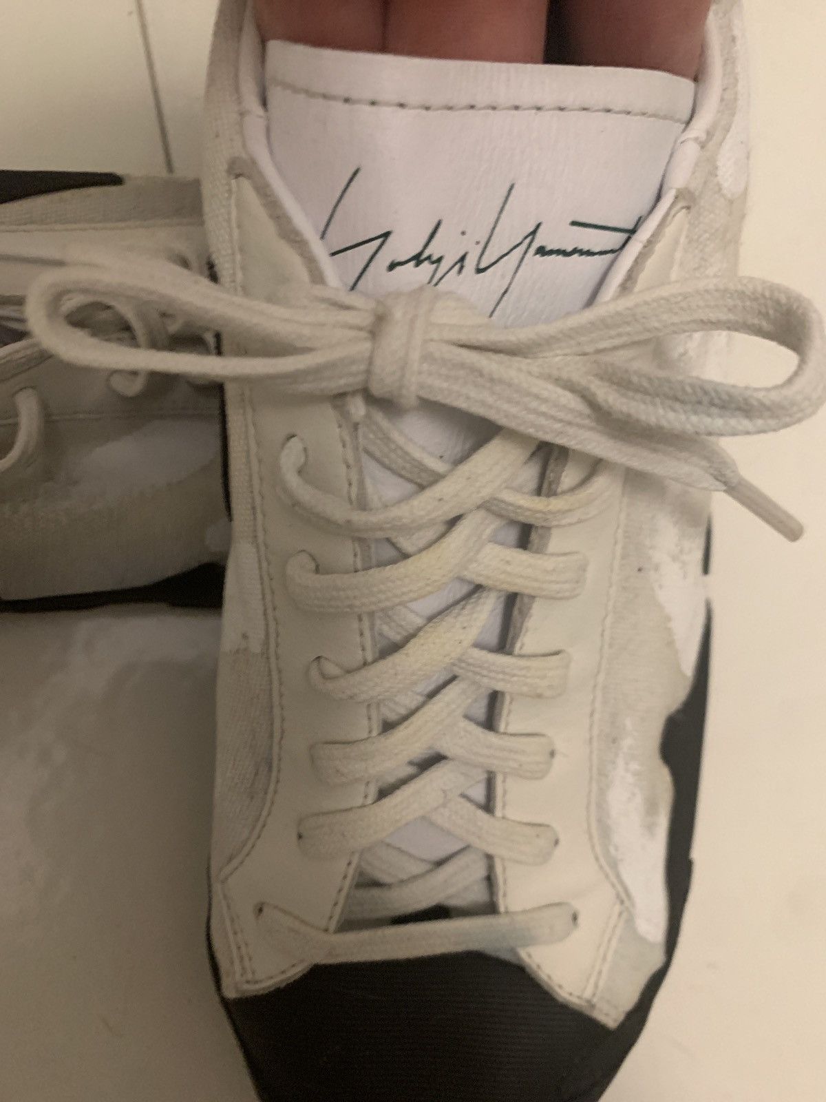 Yohji Yamamoto Black and white low top sneakers Size US 11 / EU 44 - 8 Thumbnail